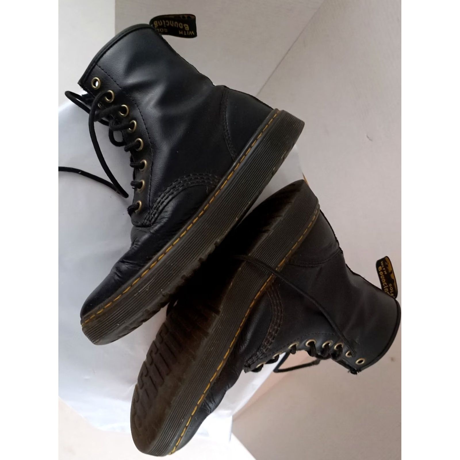 Dr. Martens VINTAGE Doc Martens Zavala Combat Boots Mens US 7 USW 8.5-9 EUC Leather Black 1460 Boots Combat Pattern Solid 14-12-3 Size US 7 / EU 40 - 7 Thumbnail
