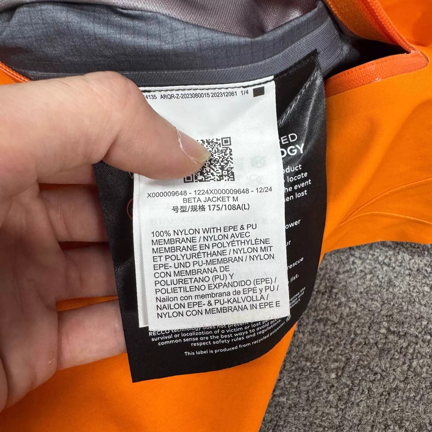 Arc'teryx Arcteryx Beta Orange Waterproof Hooded Jacket L 99 New Size US L / EU 52-54 / 3 - 7 Thumbnail