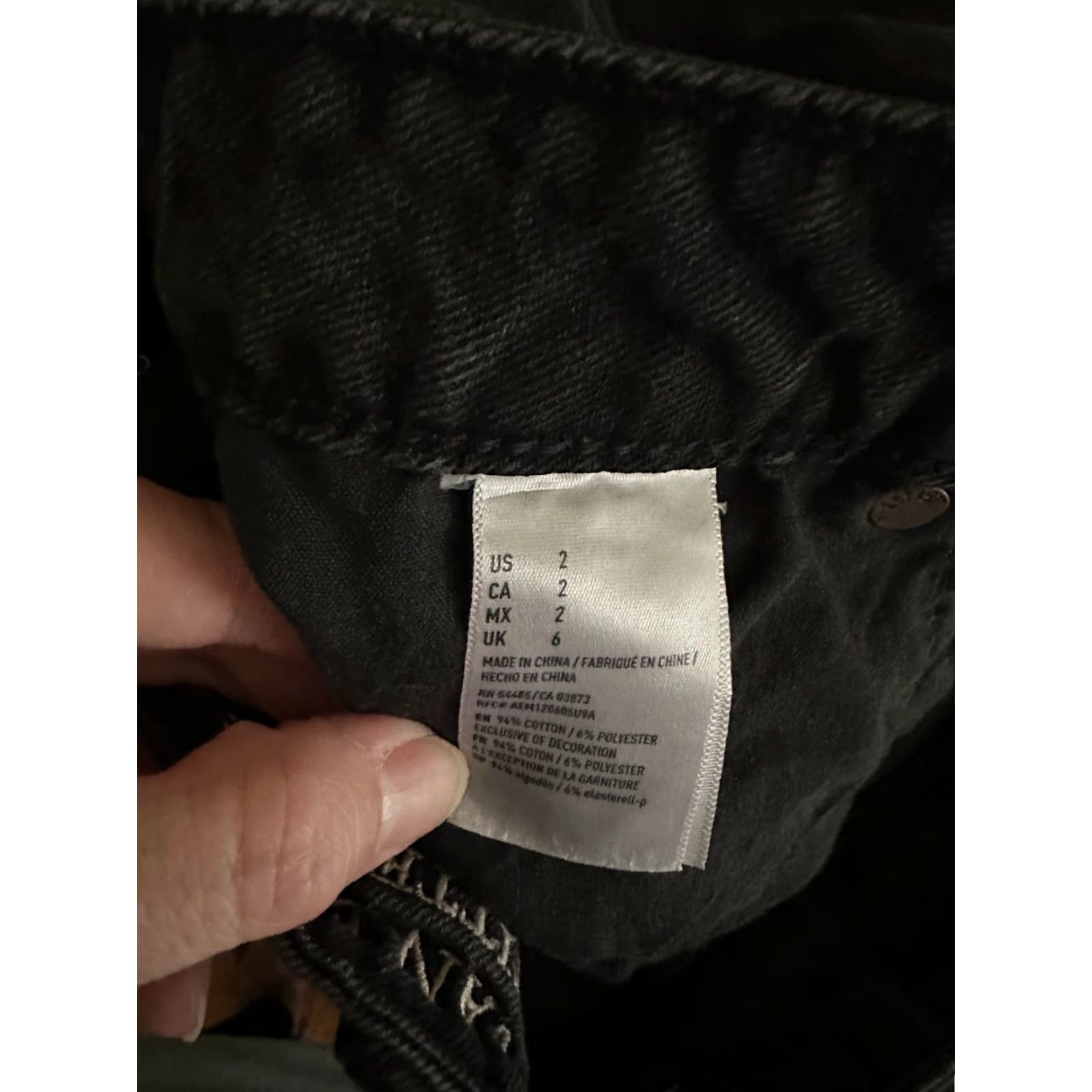American Eagle Outfitters American Eagle Jean Mini Skirt Size 2 Distressed Black Womens Skirt Short Black G2? Size 26" / US 2 / IT 38 - 5 Thumbnail