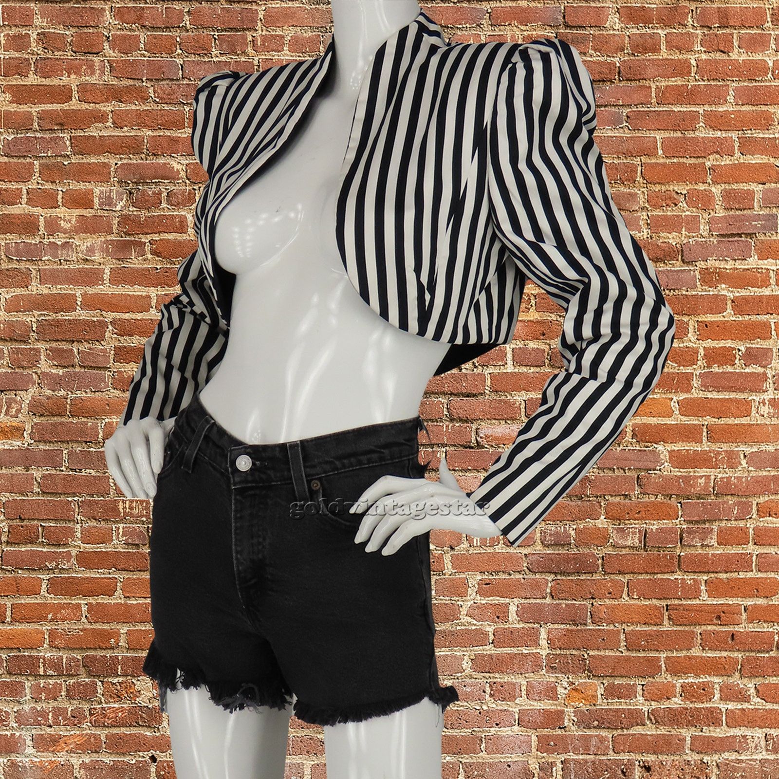 Levi's Vintage Levi's 517 Black High-Waist Cutoffs Vintage W25 Size 25" / US 0 / IT 36 - 2 Thumbnail