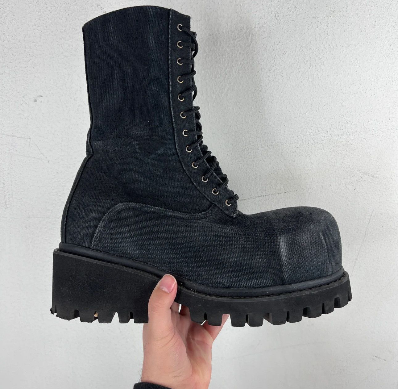 BALENCIAGA stomper boots 42 Buy Balenciaga Stomper Bootie 'Black