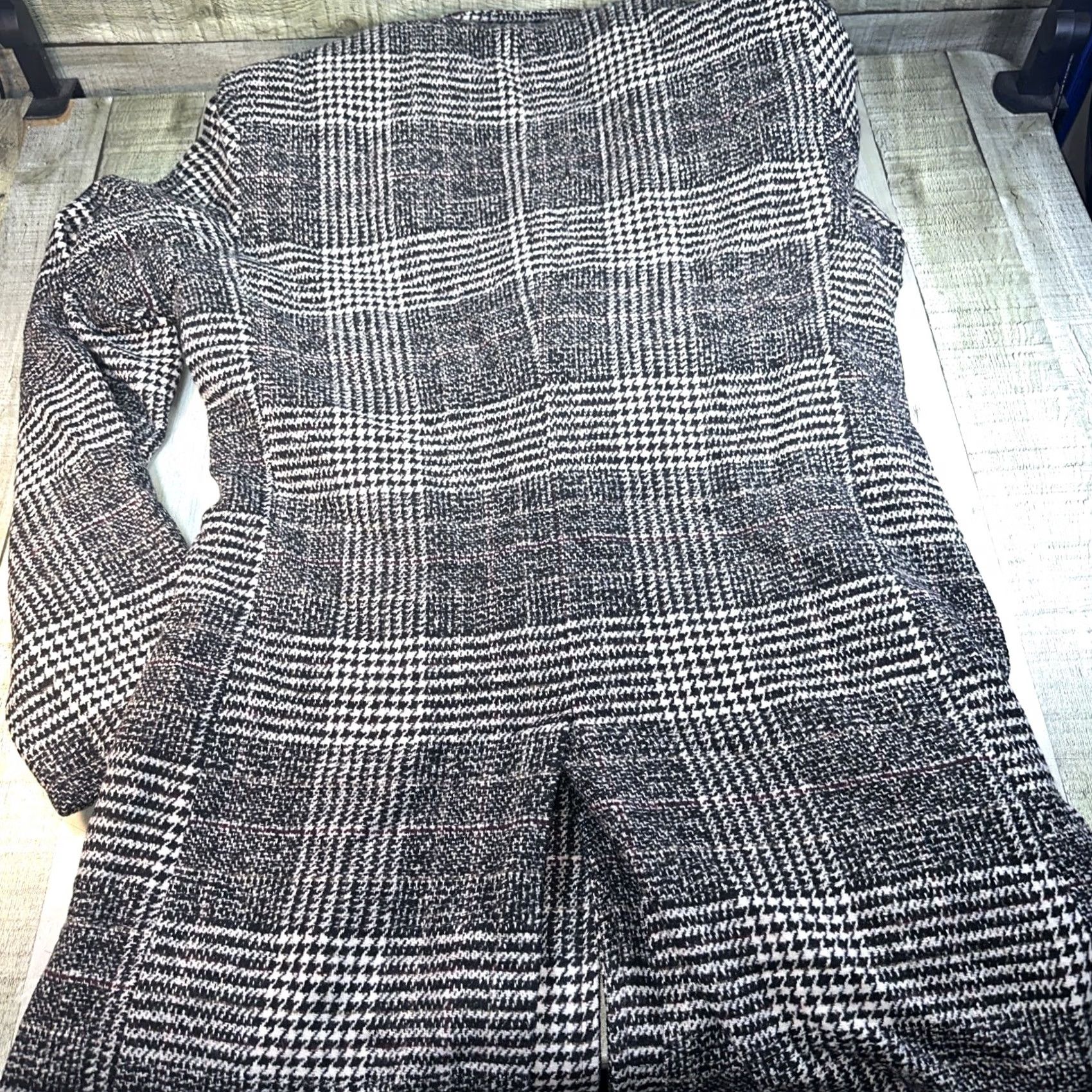 Vintage VINTAGE Uaneo Coat Unisex Black And White Checkered Overcoat 2X Big Mens Ladies Womens Size US XXL / EU 58 / 5 - 6 Thumbnail