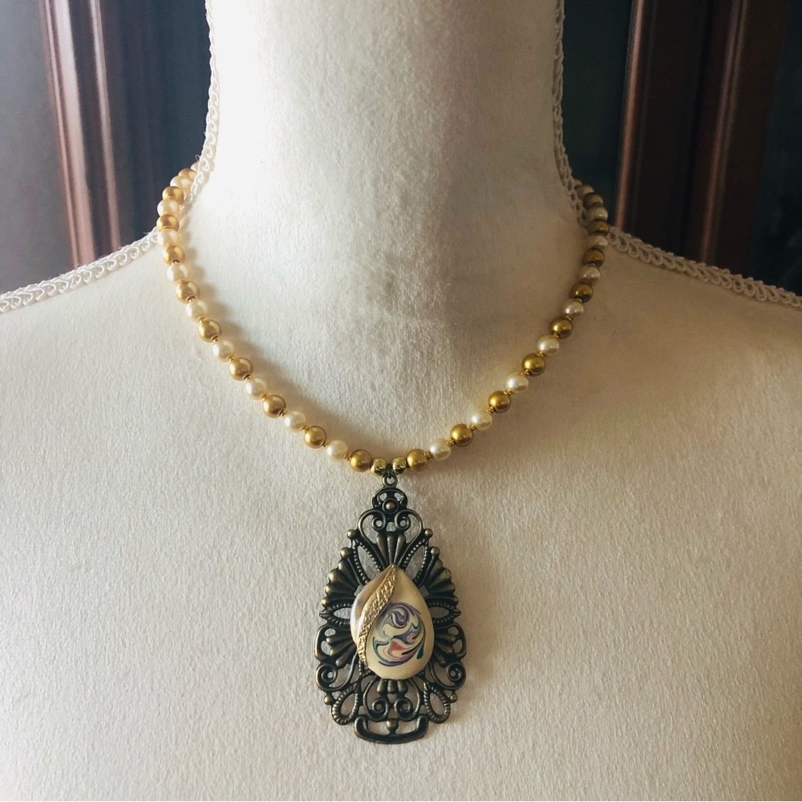 Handmade Handcrafted repurpose teardrop filigree Pearl necklace Size ONE SIZE - 2 Thumbnail