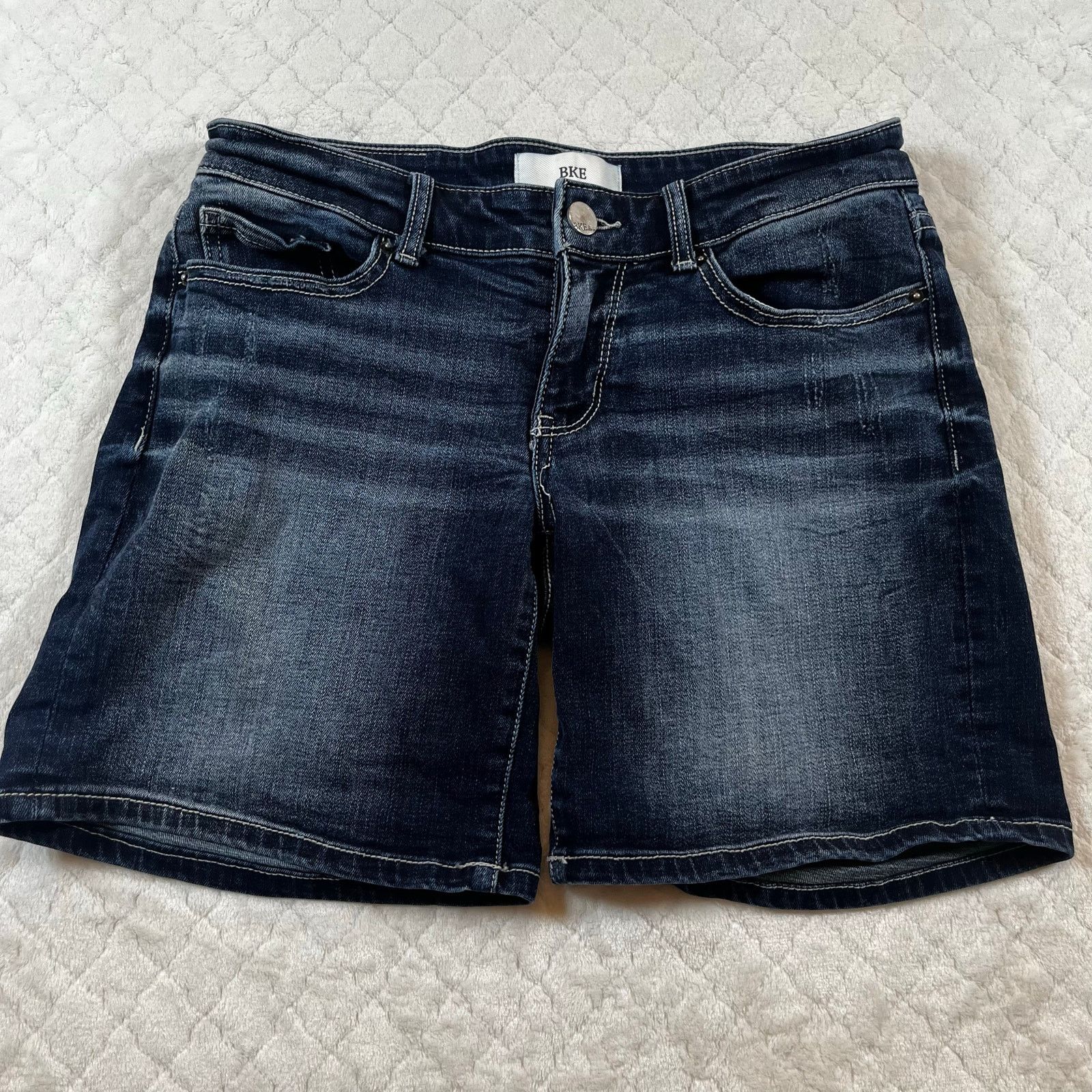 BKE BKE Stella Shorts - size 6 - excellent condition Size 28" / US 6 / IT 42 - 1 Thumbnail