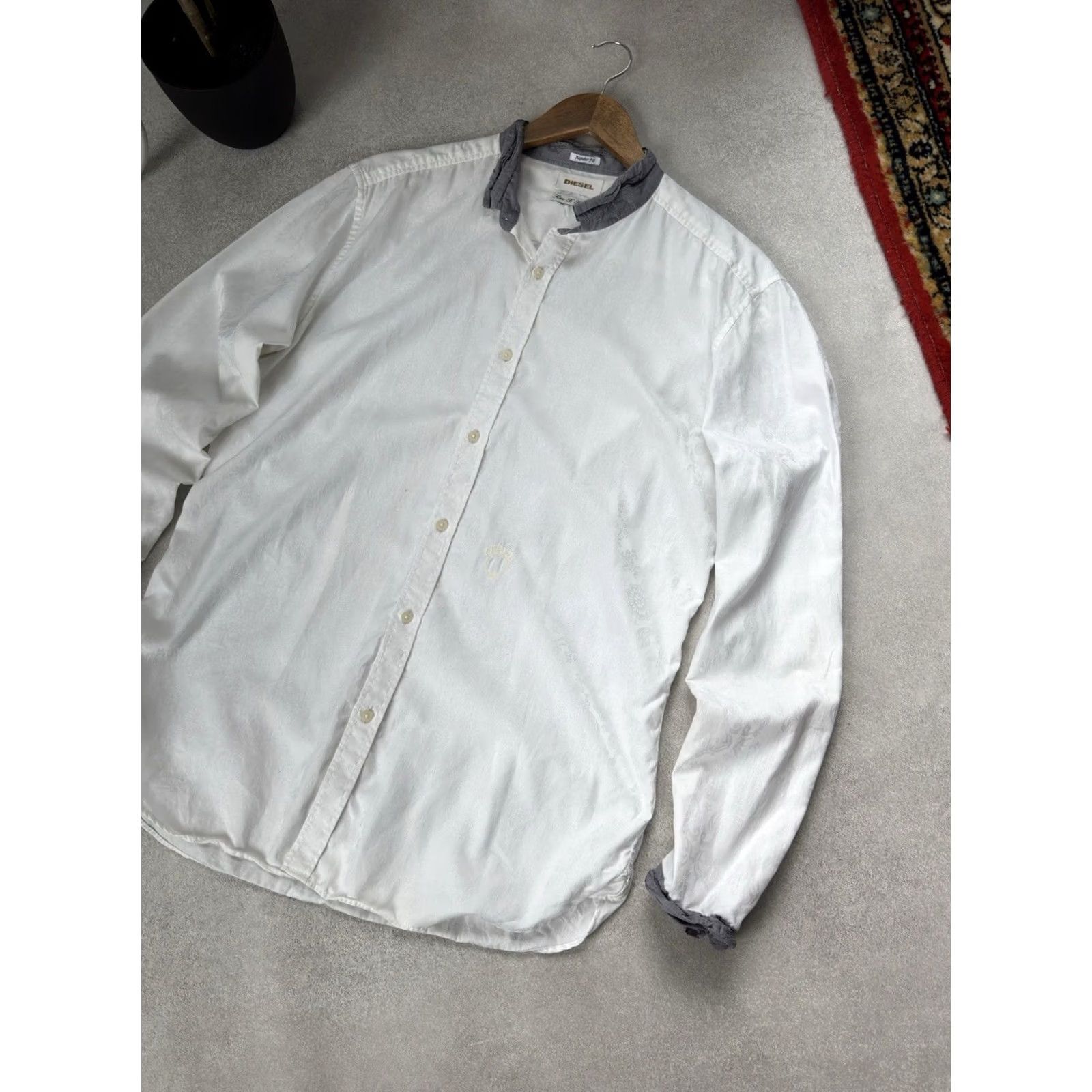 Diesel VINTAGE Diesel Monogram White Button-Up Shirt Men XL Size L/Xl Size US XL / EU 56 / 4 - 2 Thumbnail
