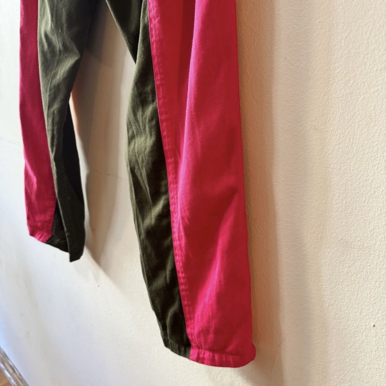 CLOT Clot Cropped Chino, Green with Pink & Orange Panels 34x27 Size US 34 / EU 50 - 7 Thumbnail
