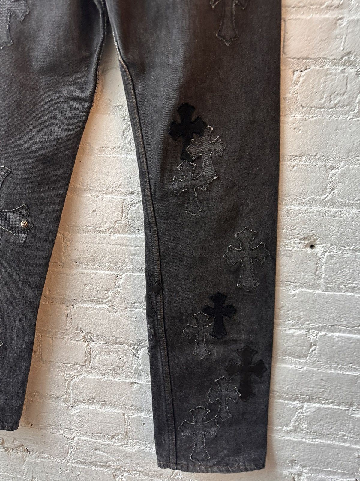 Chrome Hearts CHROME HEARTS INSANE CROSS PATCH JEANS 29 or 30 Size US 29 - 10 Thumbnail
