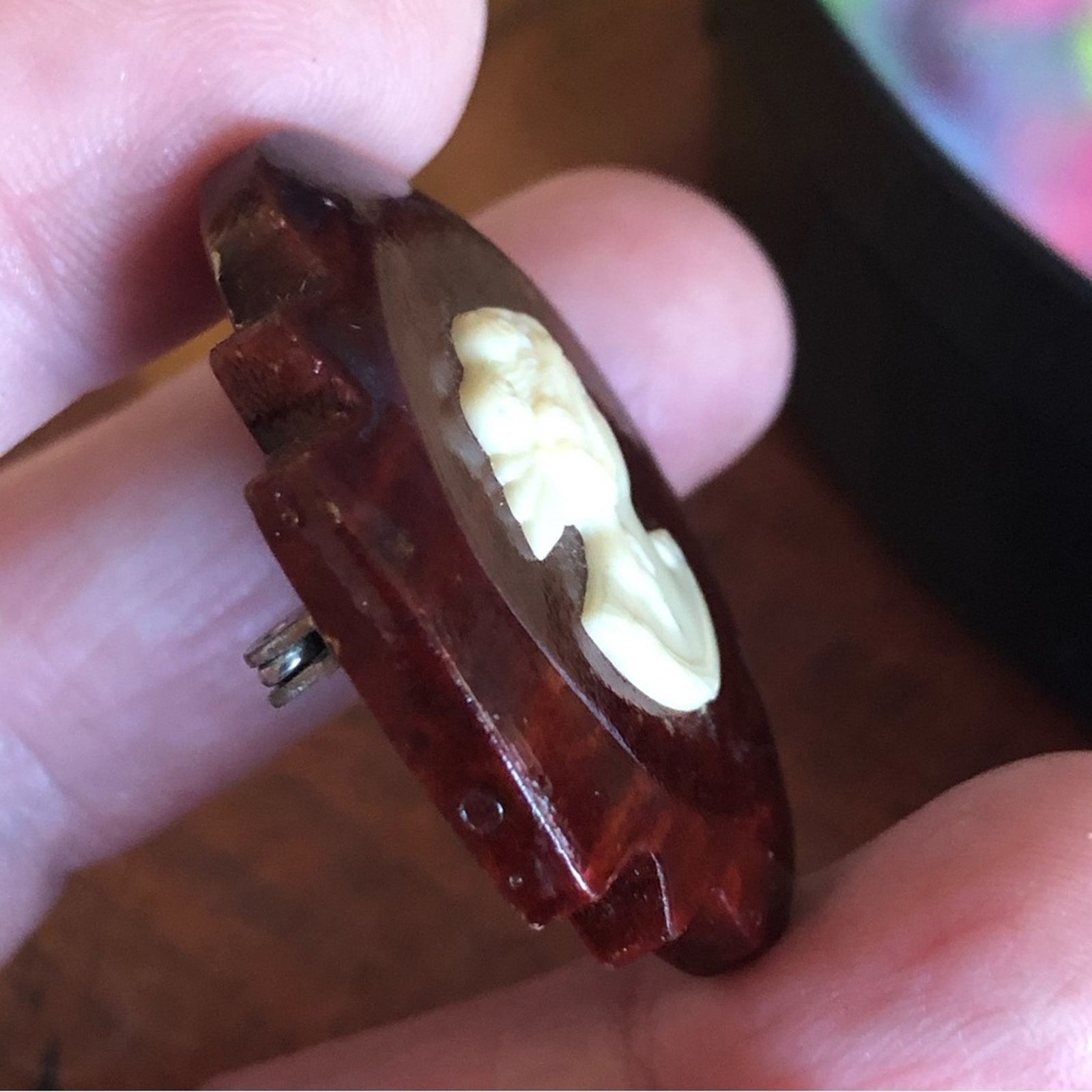 Vintage Vintage Victorian lady celluloid brooch Size ONE SIZE - 4 Thumbnail