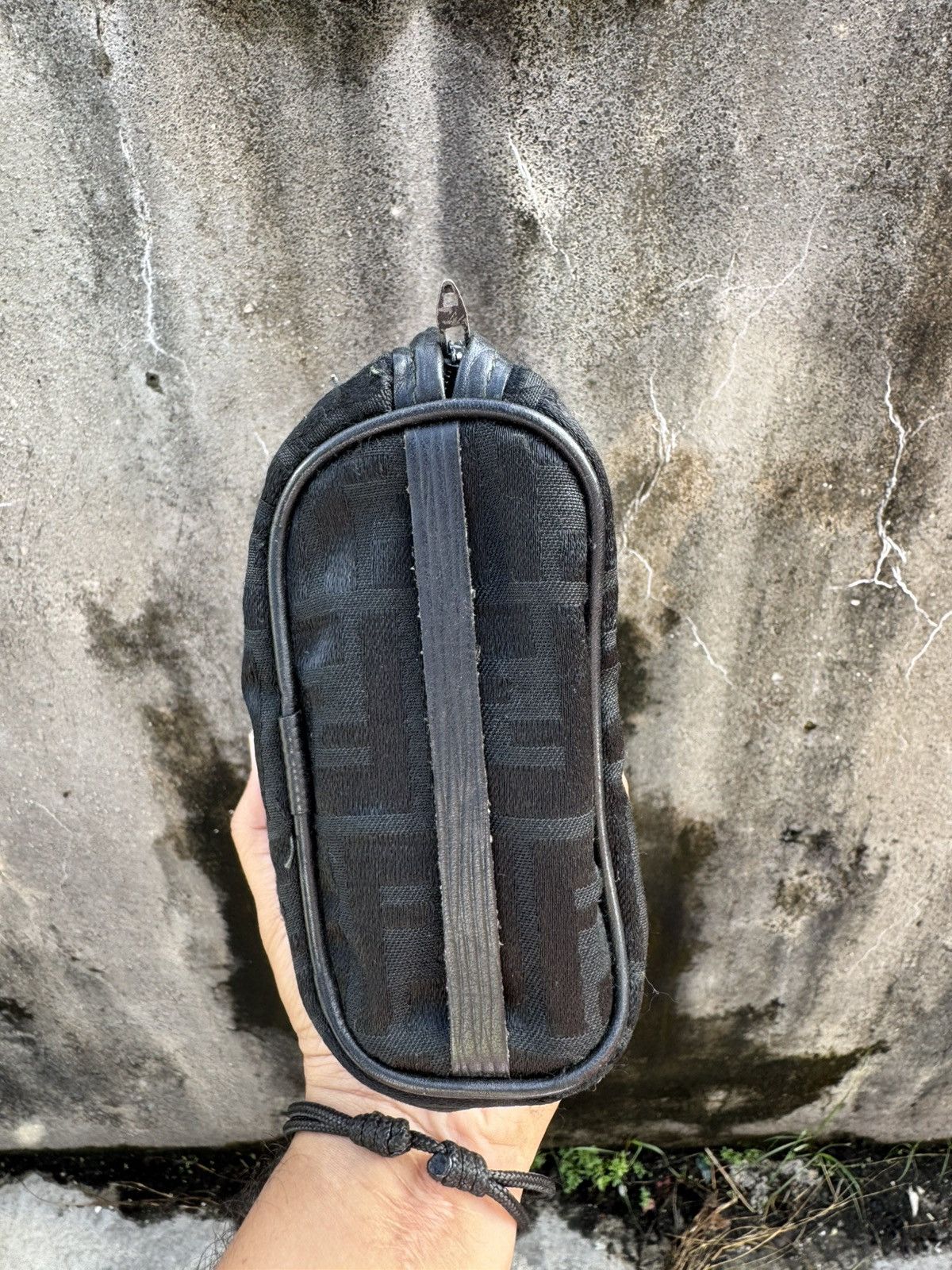 Fendi × Vintage Vintage Fendi Zucca Clutch Bag Size ONE SIZE - 3 Thumbnail