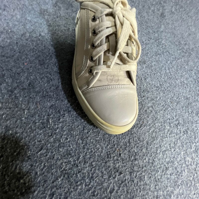 Gucci Gucci Low-Top Canvas Sneakers for Women -2508 Size US 4 / IT 34 - 9 Thumbnail