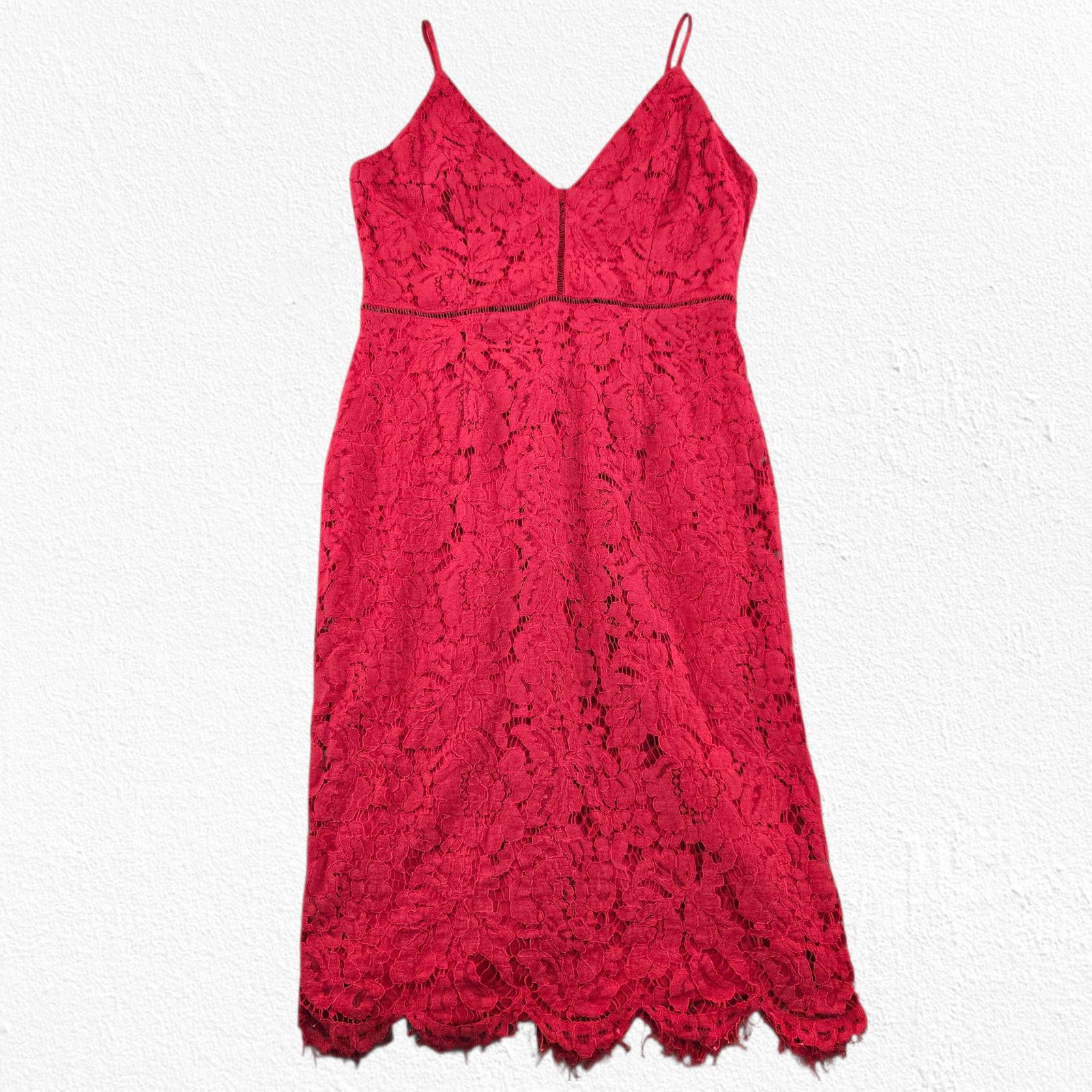 ASTR The Label Red Lace V-Neck Midi Dress Size Medium