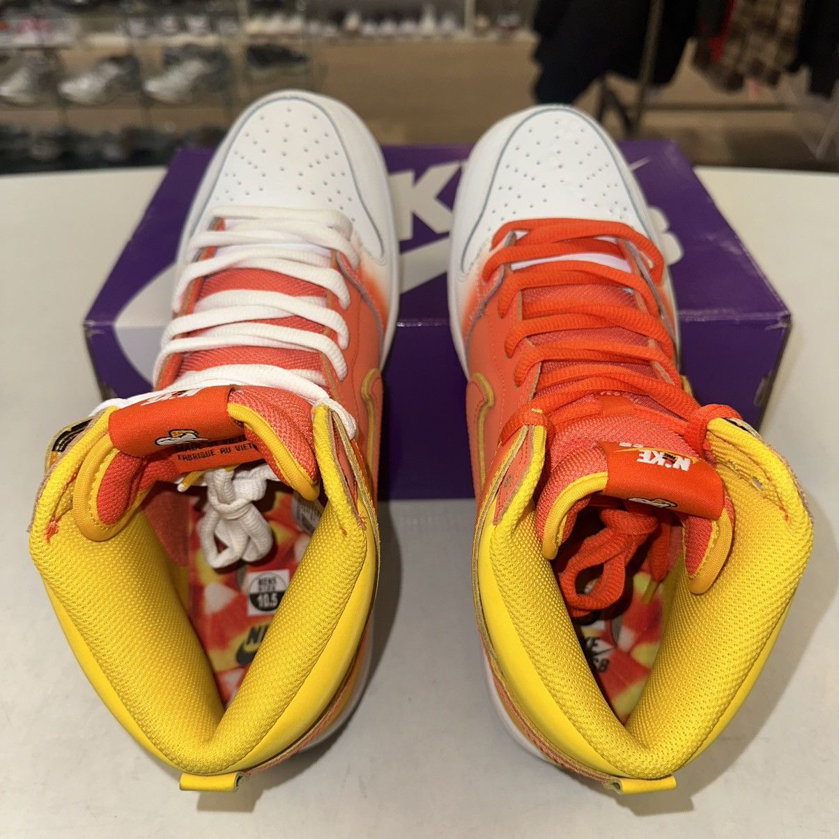 Nike Size 10.5 - Nike Dunk SB High Pro Sweet Tooth Candy Corn Size US 10.5 / EU 43-44 - 3 Thumbnail