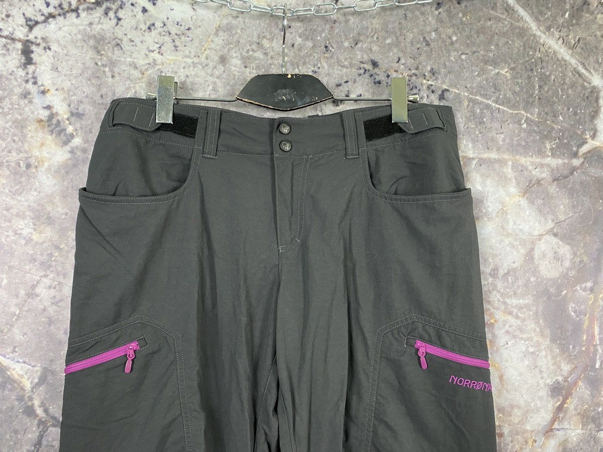 Norrona × Vintage Women’s Norrona Svalbard Mid Weight Pants Size XL Size 36" / US 14 / IT 50 - 2 Thumbnail