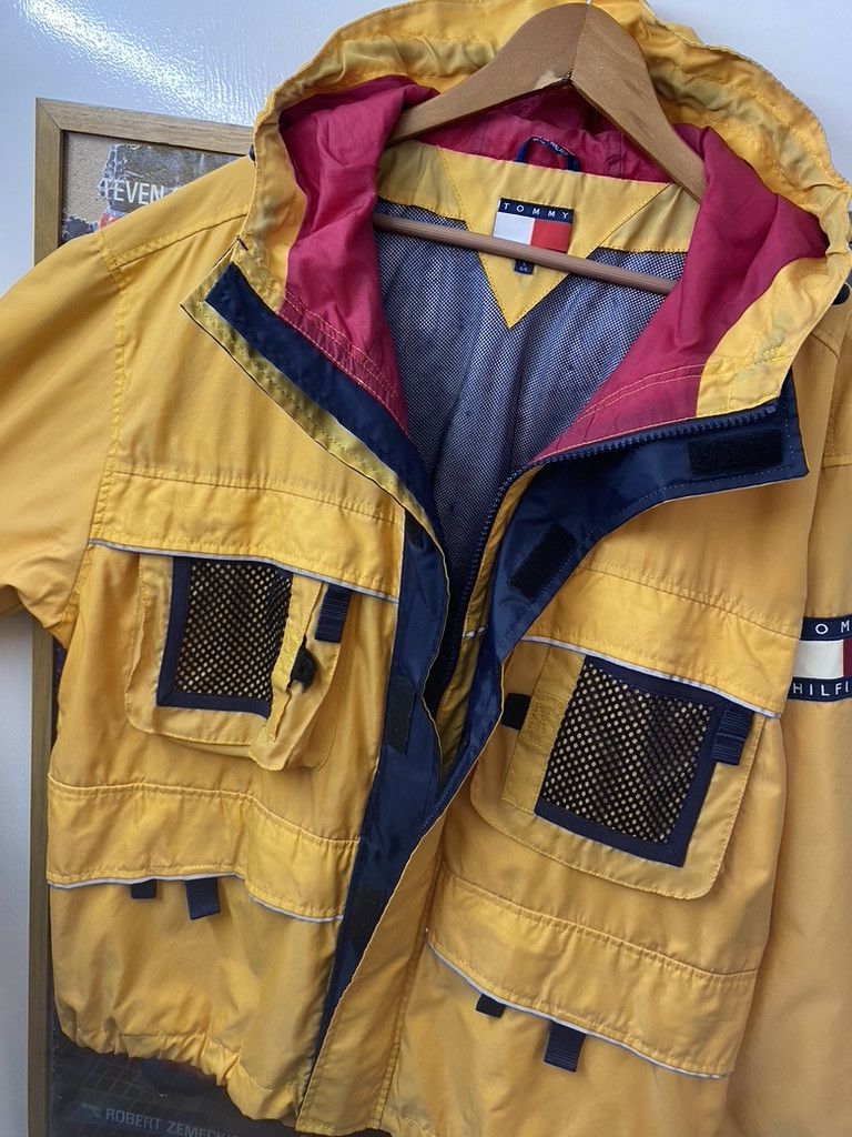 Tommy Hilfiger 90s Vintage Tommy Hilfiger Outdoor Expedition Sailing Jacket Size US L / EU 52-54 / 3 - 7 Thumbnail