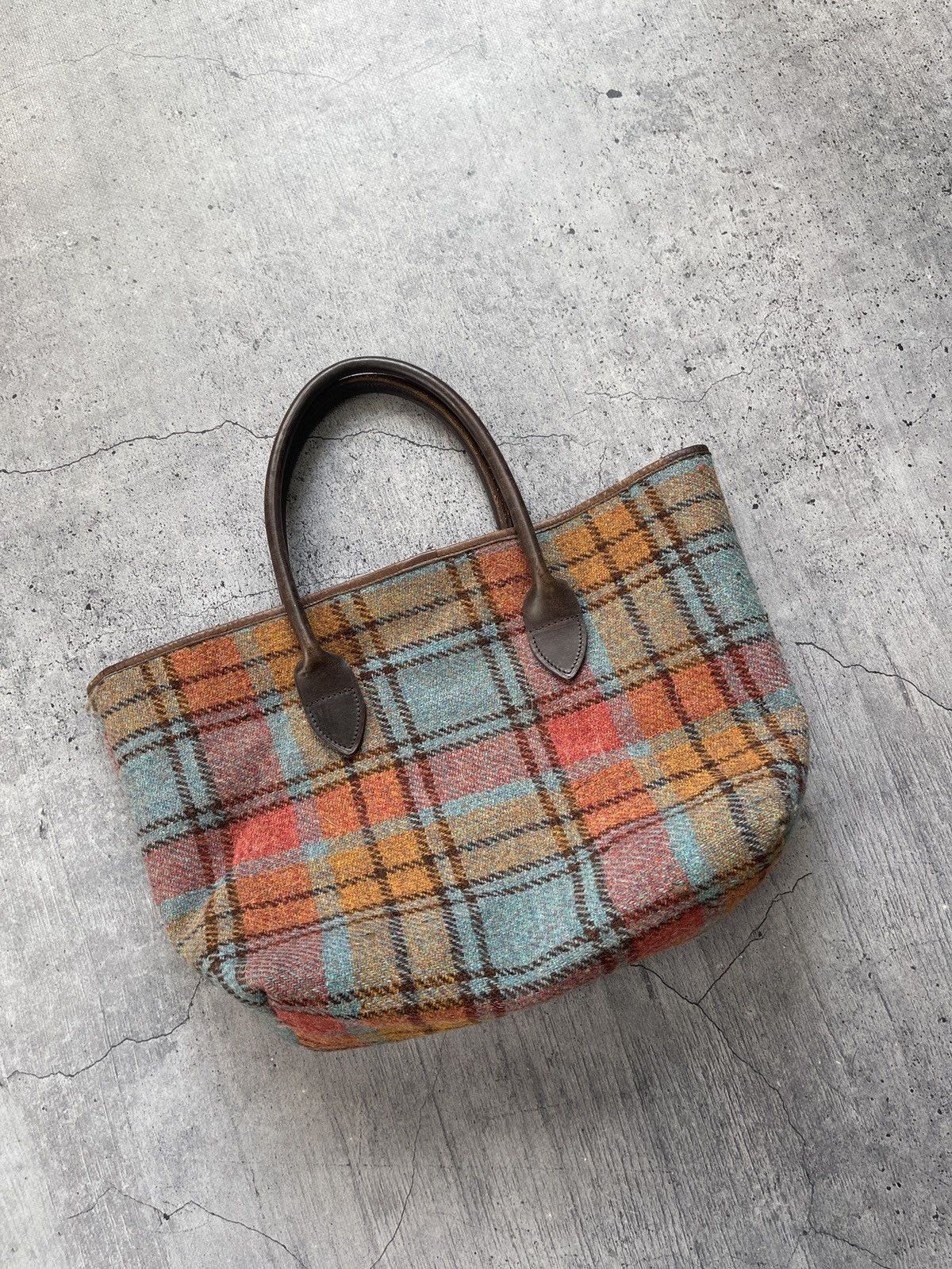 Harris Tweed Vintage Harris Tweed Bag Size ONE SIZE - 1 Thumbnail