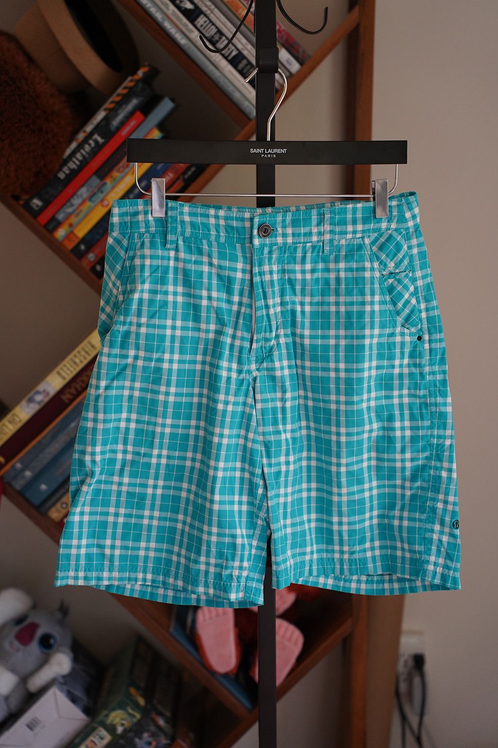 Lululemon Lululemon Shorts Size US 30 / EU 46 - 1 Thumbnail