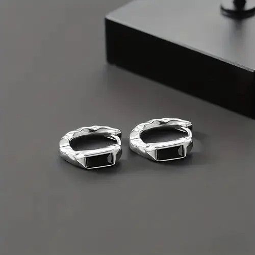 Japanese Brand Vintage Pair Men's Fashion Trendy Earrings Size ONE SIZE - 2 Thumbnail