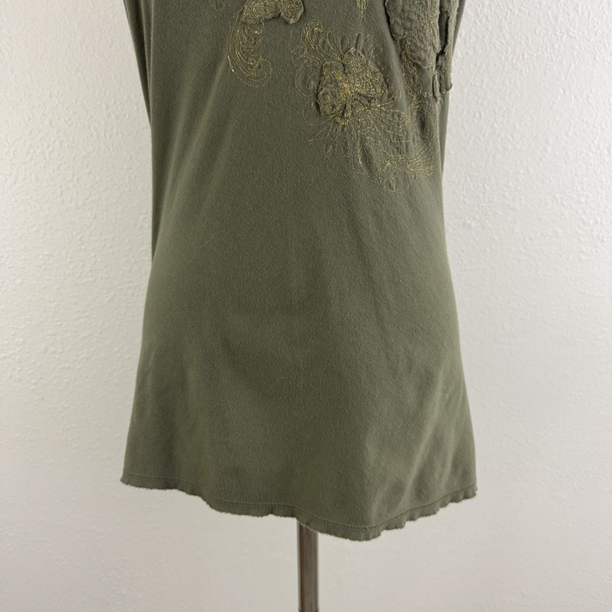 Express EXPRESS Y2K Green Floral Butterfly Grunge Short Sleeve Tee Size M / US 6-8 / IT 42-44 - 3 Thumbnail