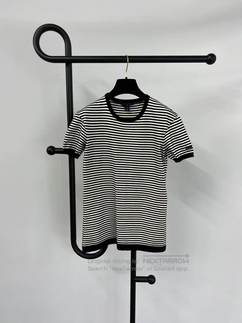 Louis Vuitton Black and white striped knit short sleeves