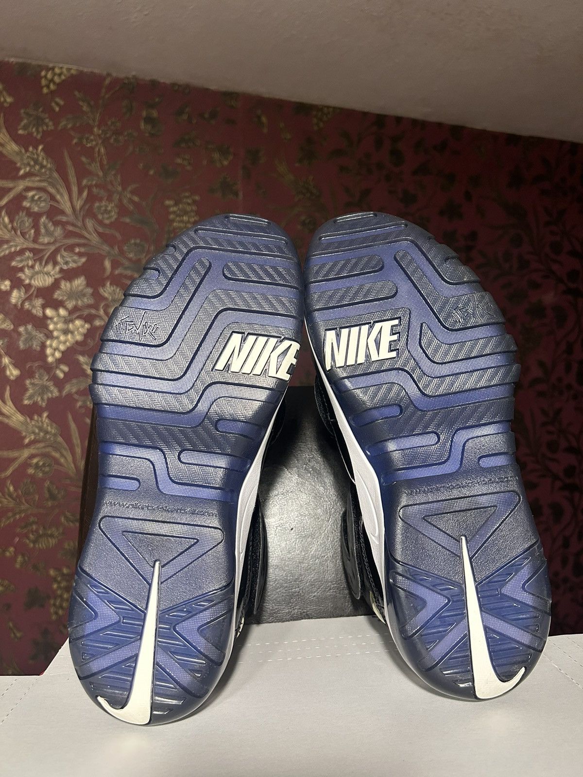 Nike Nike Sharkley Black / Navy 10.5 NEW IN BOX Size US 10.5 / EU 43-44 - 12 Thumbnail