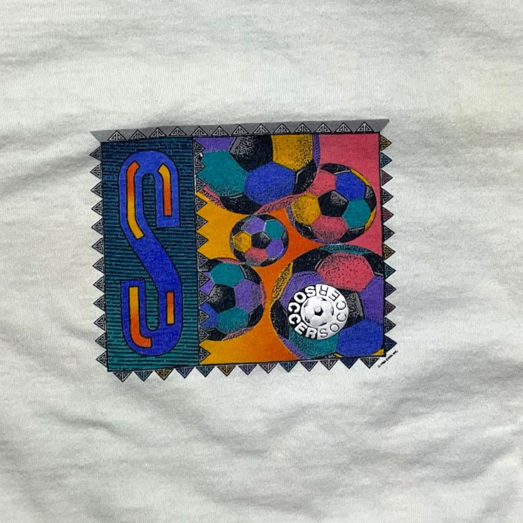 Vintage Vintage 90s Soccer Single Stitch tee Size US L / EU 52-54 / 3 - 4 Thumbnail