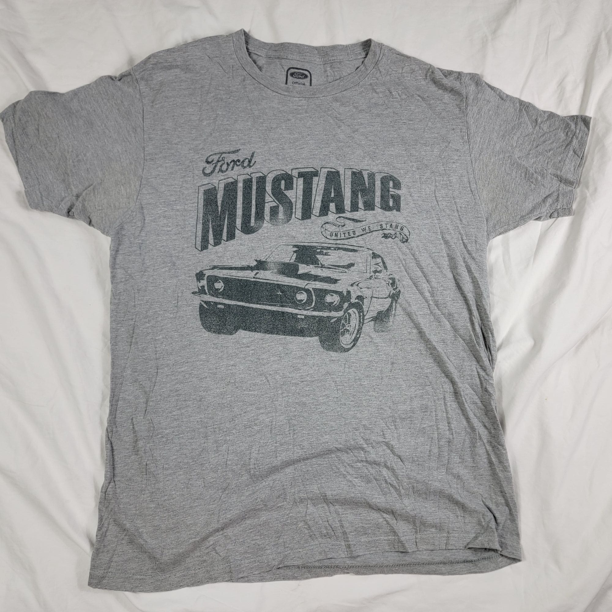 Ford Ford Mustang Adults Large Gray Graphic Tee Shirt Casual Cars Size US L / EU 52-54 / 3 - 1 Thumbnail