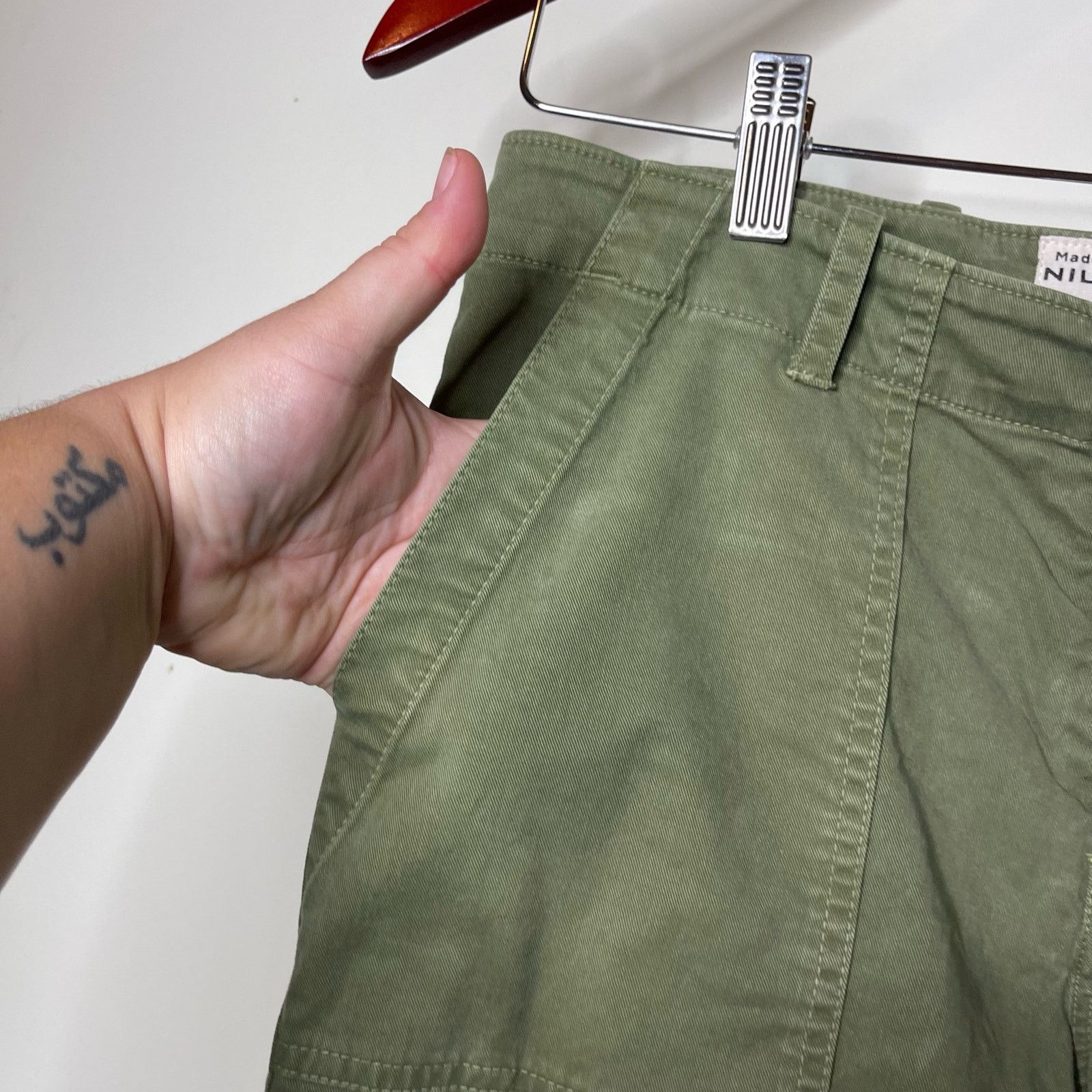Nili Lotan Nili Lotan Camo Green Jenna Pants ankle crop sz 2 Size 26" / US 2 / IT 38 - 5 Thumbnail