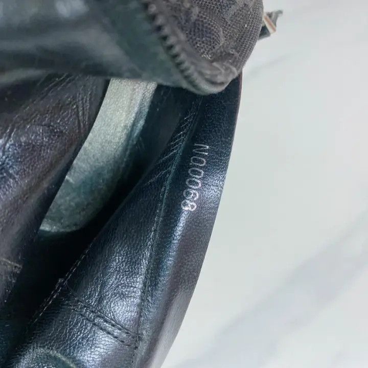 Louis Vuitton Louis Vuitton Black Classic High Heels for Women -2508 Size US 7 / IT 37 - 7 Thumbnail