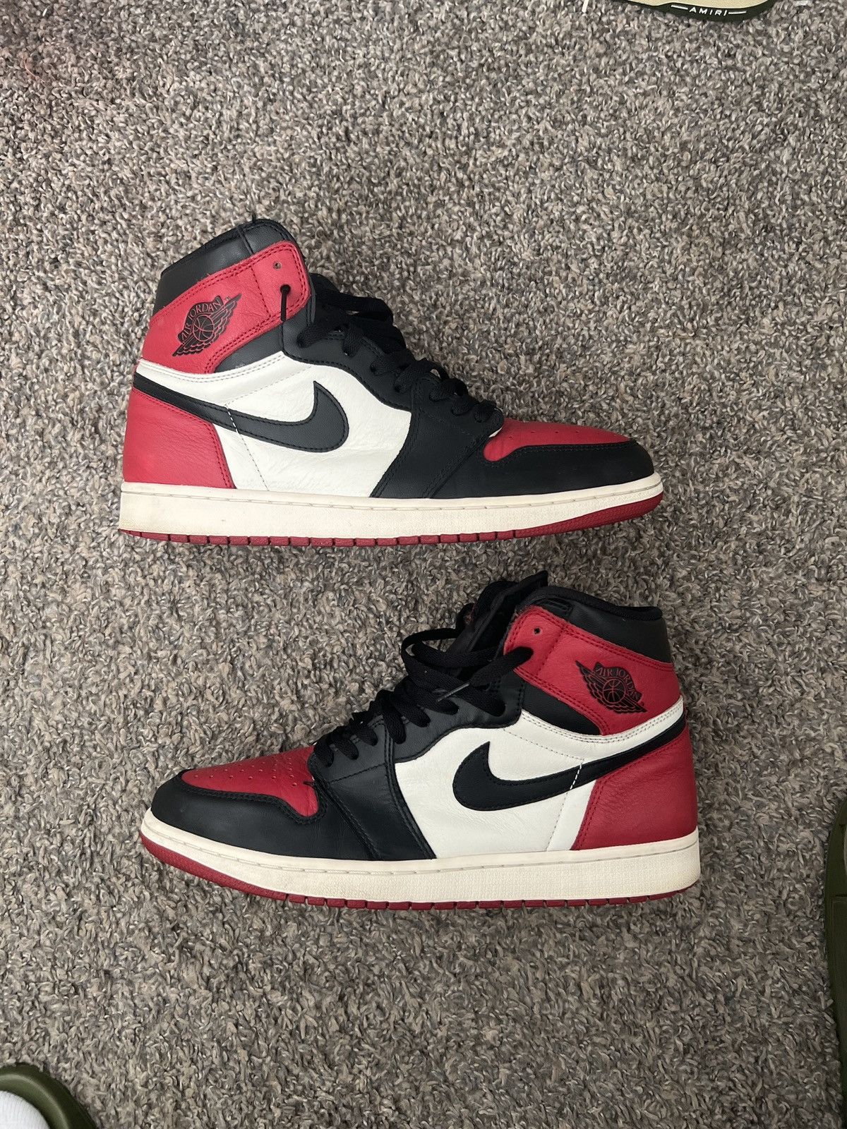 Jordan Brand × Nike Air Jordan 1 Bred Toe Size US 12 / EU 45 - 1 Thumbnail