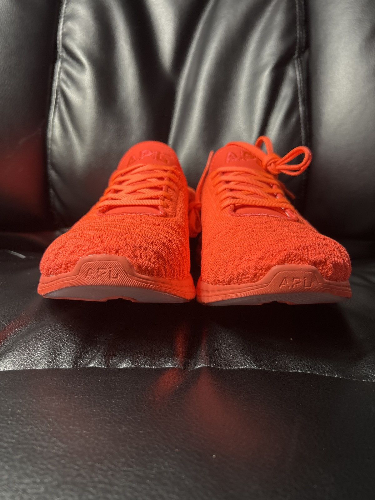 APL APL TechLoom Phantom Running Shoes Mens 11/Women’s 12.5 Size US 11 / EU 44 - 1 Thumbnail