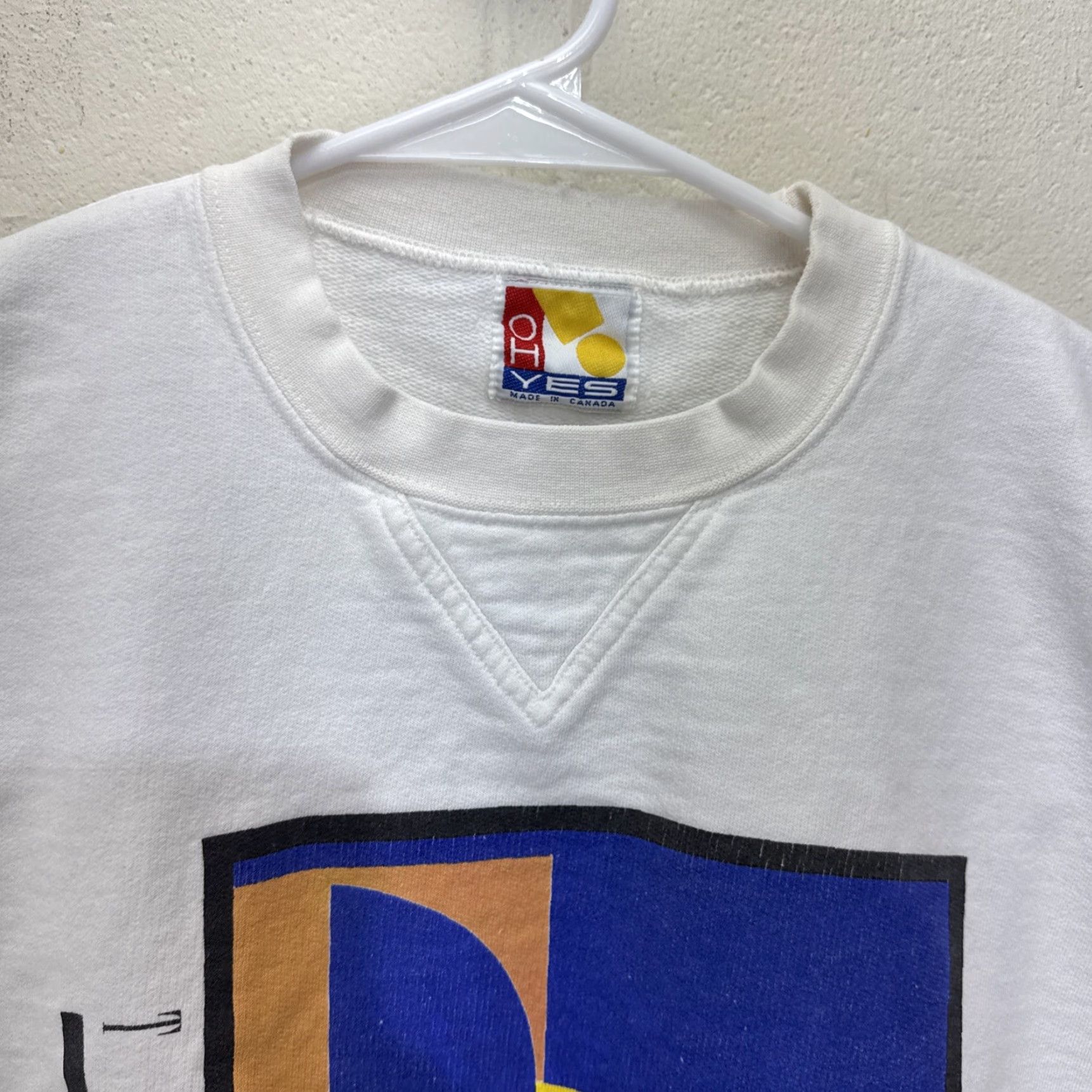Vintage VINTAGE Oh Yes Art Sweatshirt White 90s Canadian L Mens Size US L / EU 52-54 / 3 - 4 Thumbnail
