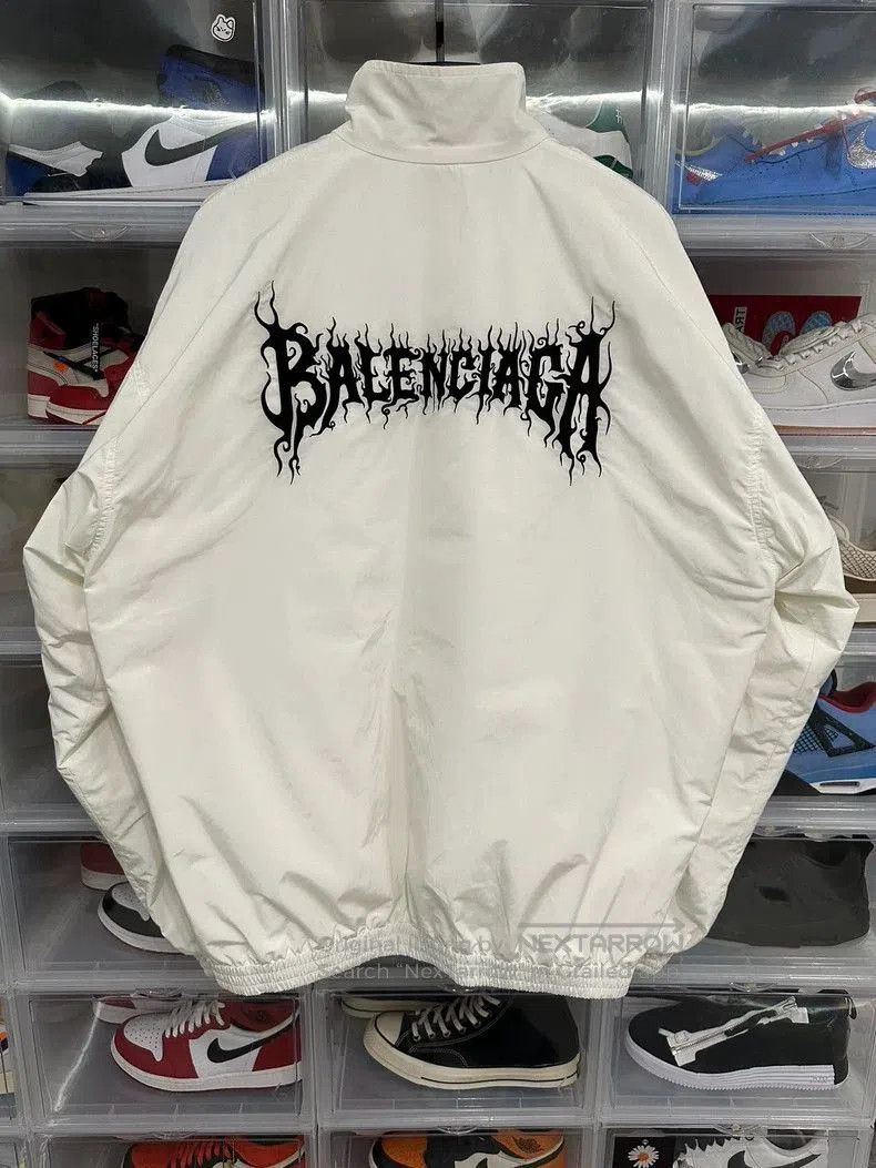 Balenciaga Balenciaga Year of Dragon Coach Jacket. Size US M / EU 48-50 / 2 - 2 Thumbnail