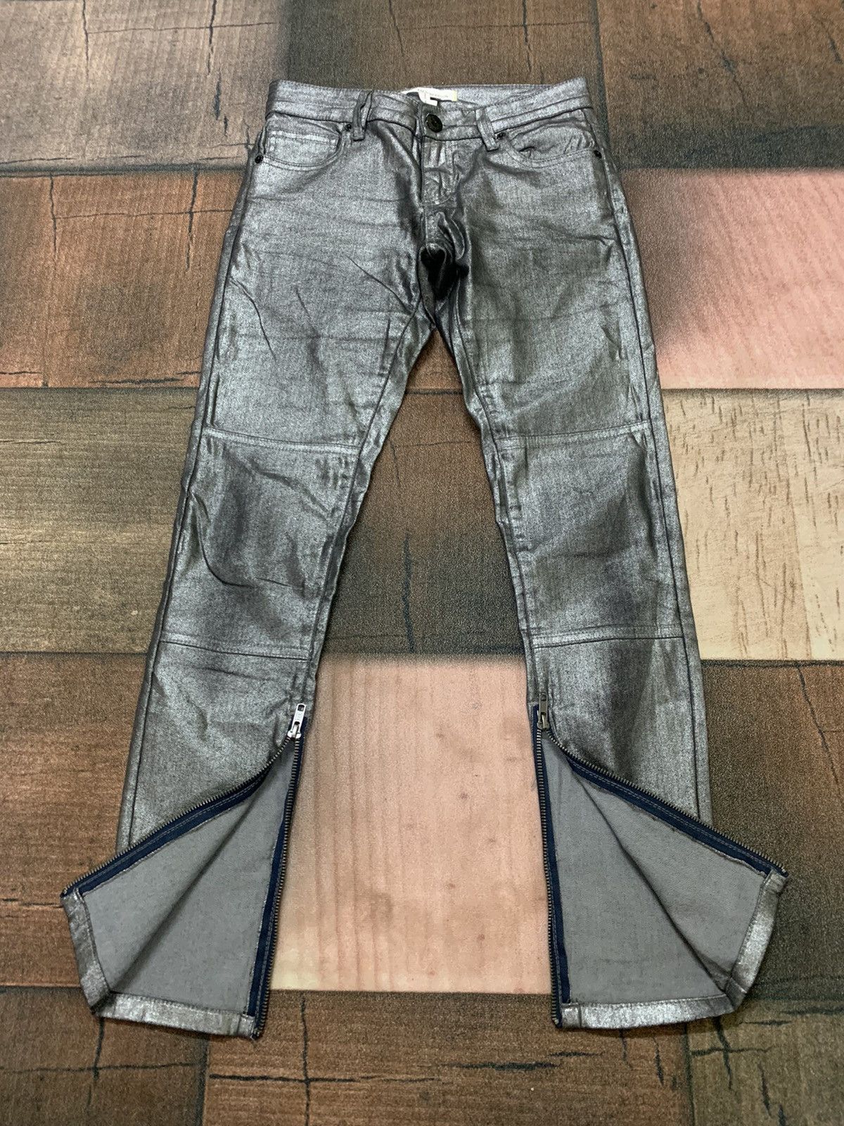 BCBGeneration CRAZY gun metal y2k pant waxed style with zipper leg Size US 28 / EU 44 - 14 Thumbnail