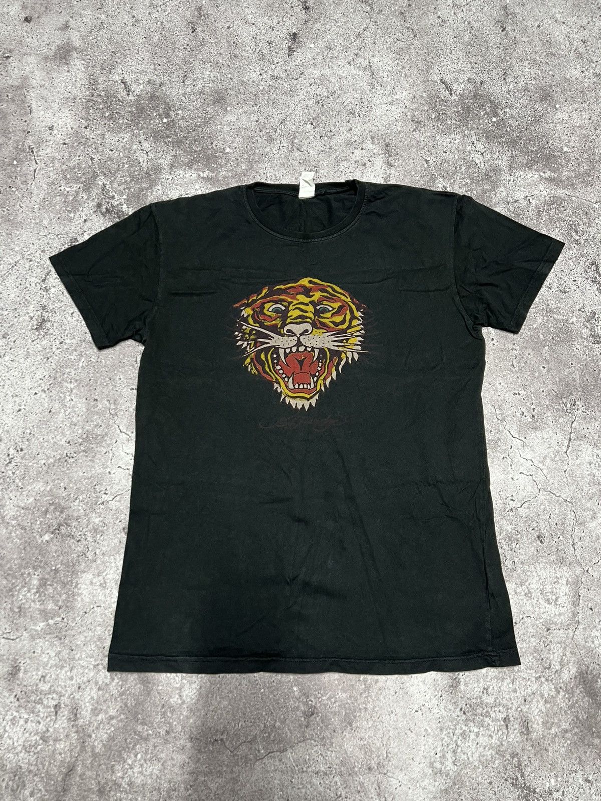 Ed Hardy Vintage Ed Hardy T-Shirt Faded Y2K Japan Hysterical Style Size US XL / EU 56 / 4 - 1 Thumbnail
