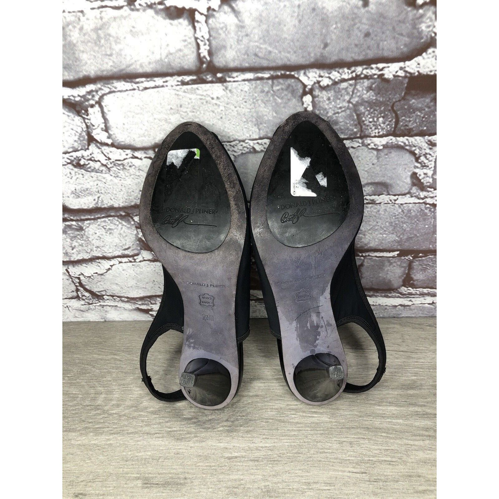 Donald Pliner Donald J Pliner Fenia Couture Black Fabric Stiletto Heels Wo Size US 7.5 / IT 37.5 - 6 Thumbnail