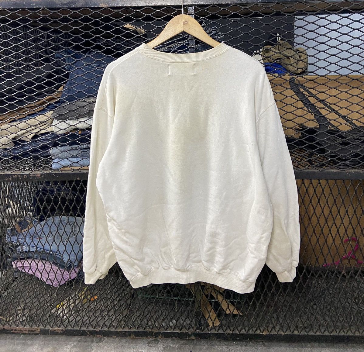 Anime × Japanese Brand × Vintage RARE! Emilio My Neighbour Totoro Sweatshirt Size US L / EU 52-54 / 3 - 11 Thumbnail