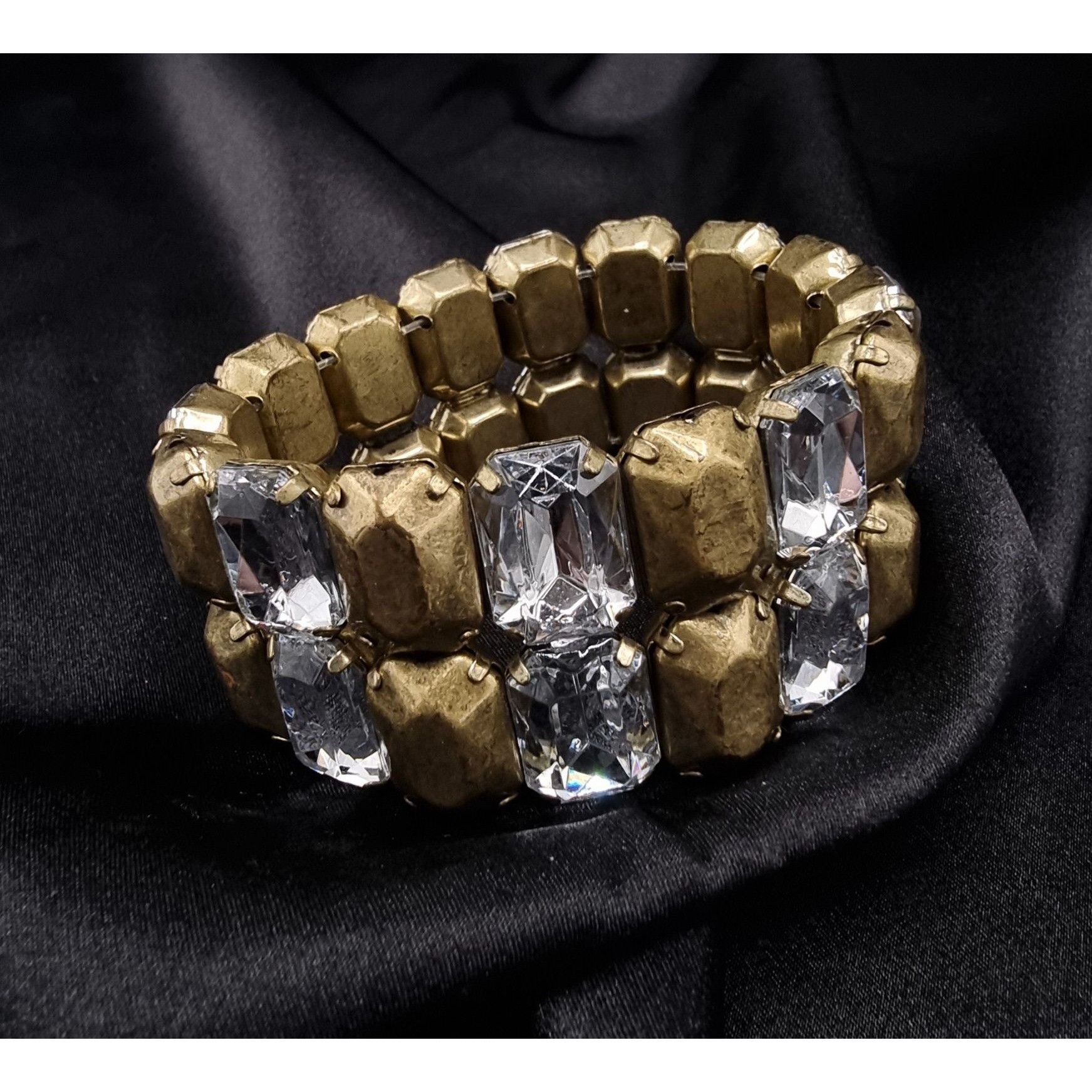 Vintage Vintage 1990's Graziano Gold-Tone Stretch Bracelet With Clea Size ONE SIZE - 1 Thumbnail