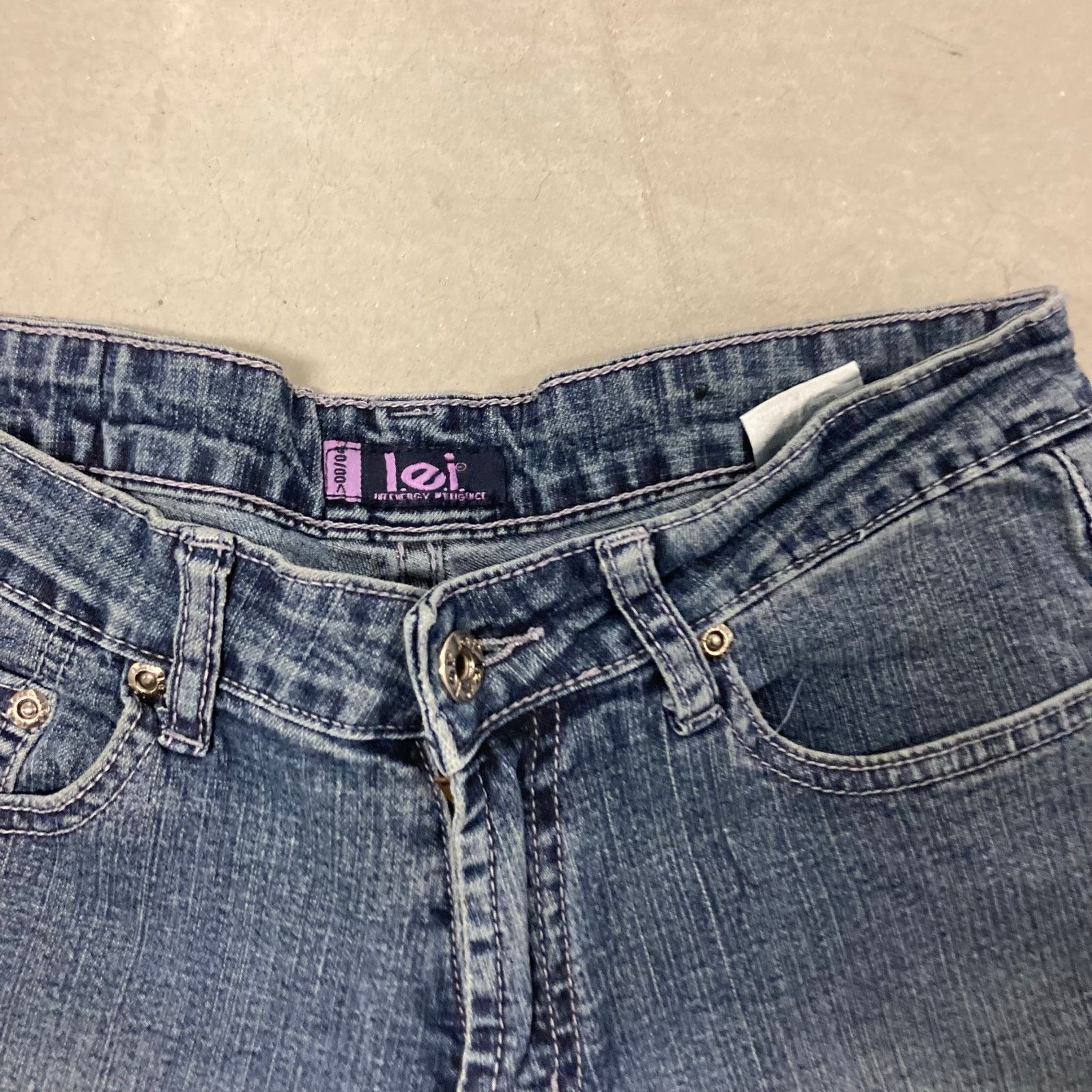 L.E.I. × Vintage Y2K l.e.i. low rise bootcut Jeans 27x30 Size US 27 - 5 Thumbnail