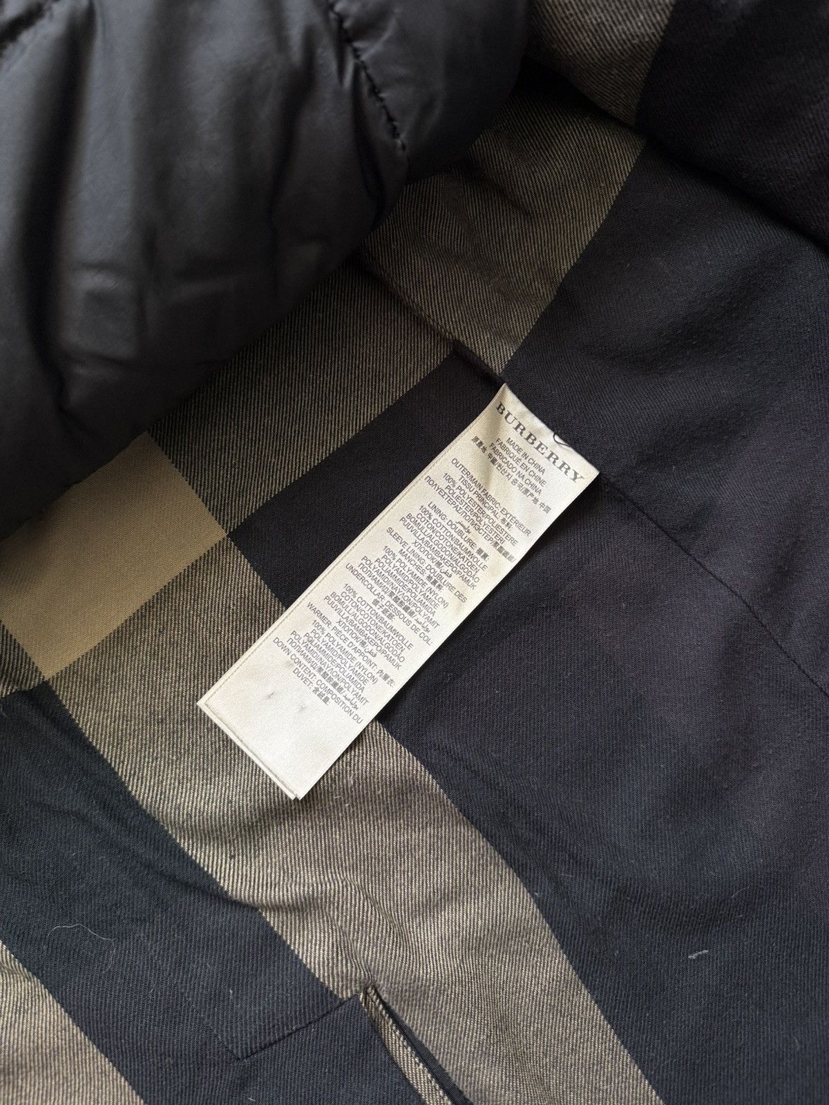 Burberry Burberry brit mens coat 2 in 1 puffer vest size M Size US M / EU 48-50 / 2 - 11 Thumbnail