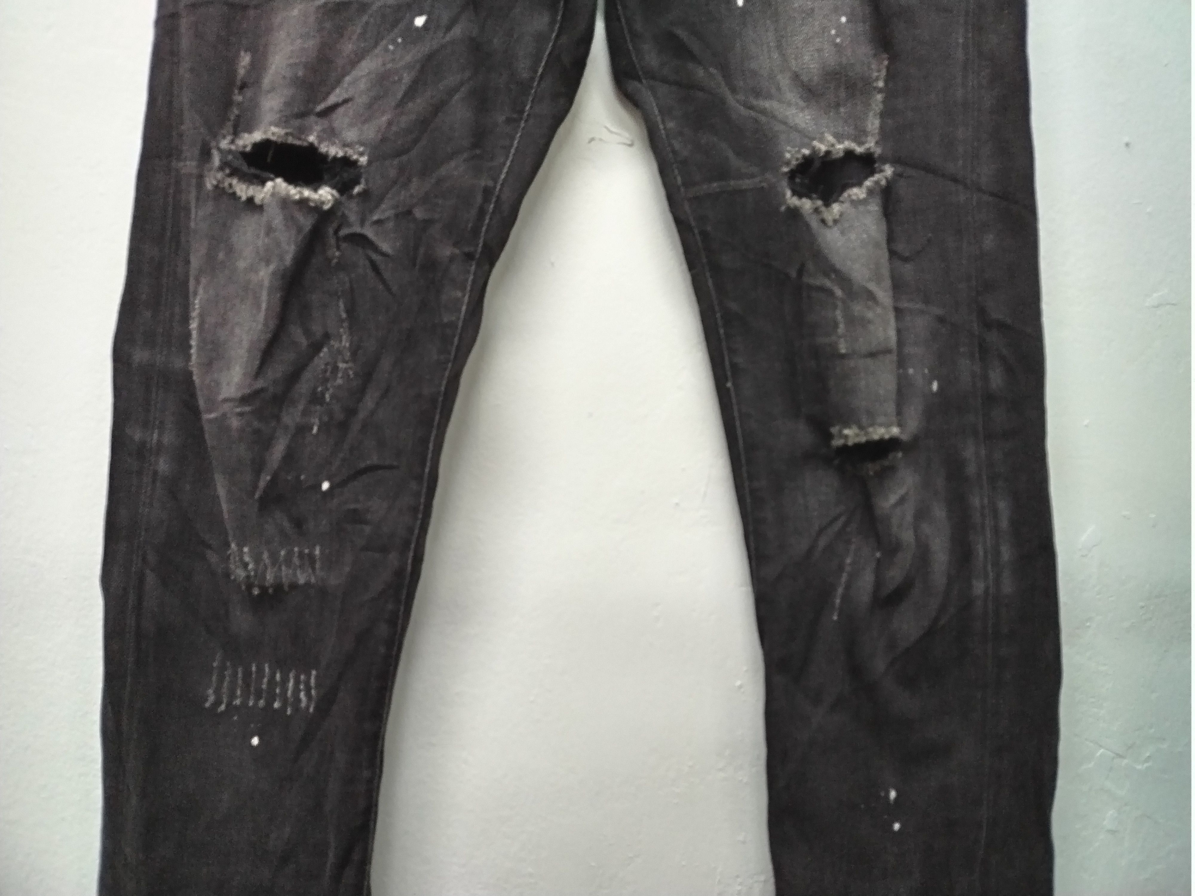 If Six Was Nine × Le Grande Bleu (L.G.B.) Nice Distressed Ribbed Stretchable Slim Jeans Size US 30 / EU 46 - 6 Thumbnail
