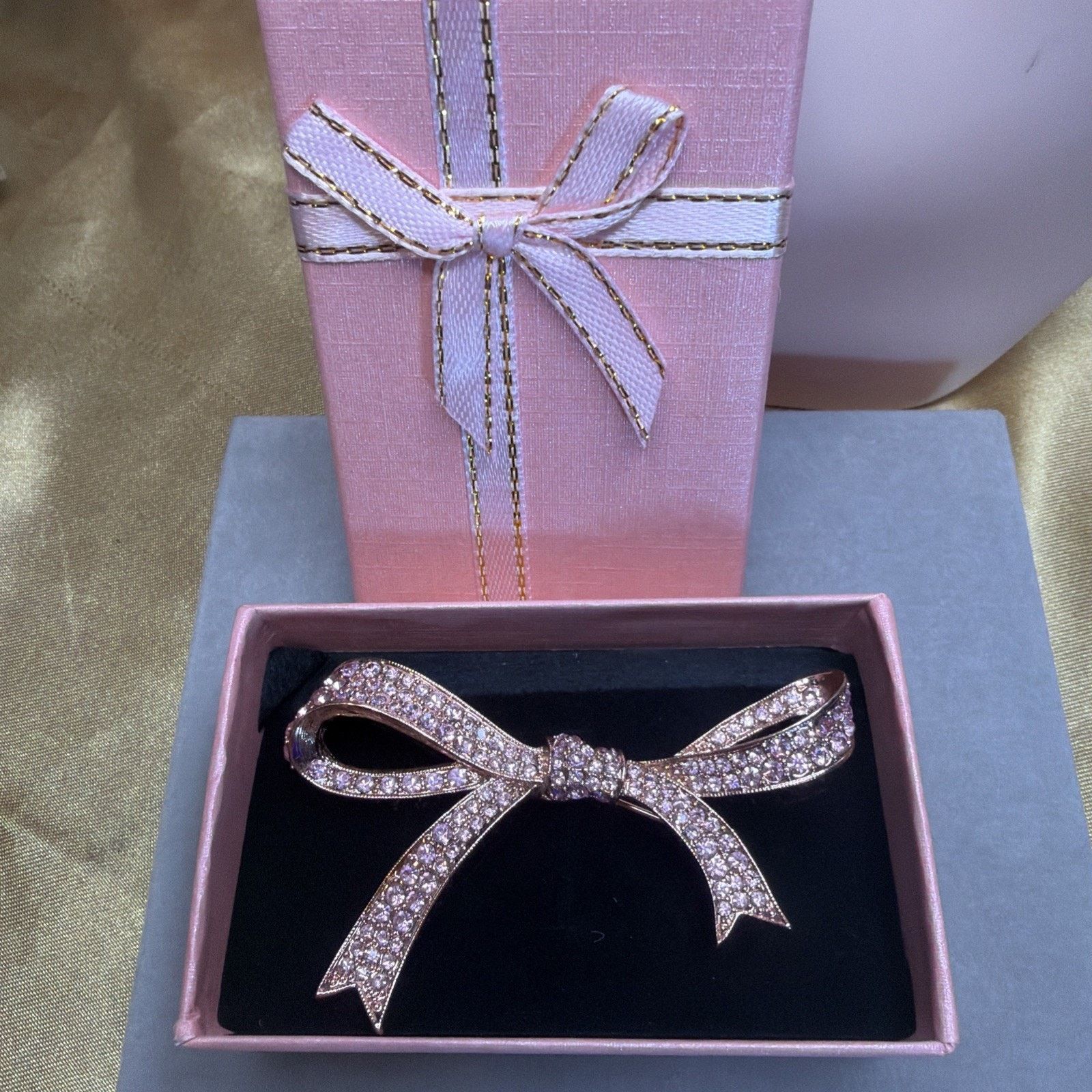 Kenneth Jay Lane Kenneth Jay Lane Vintage Ribbon Bow Brooch Pink Pave Gold Size ONE SIZE - 2 Thumbnail
