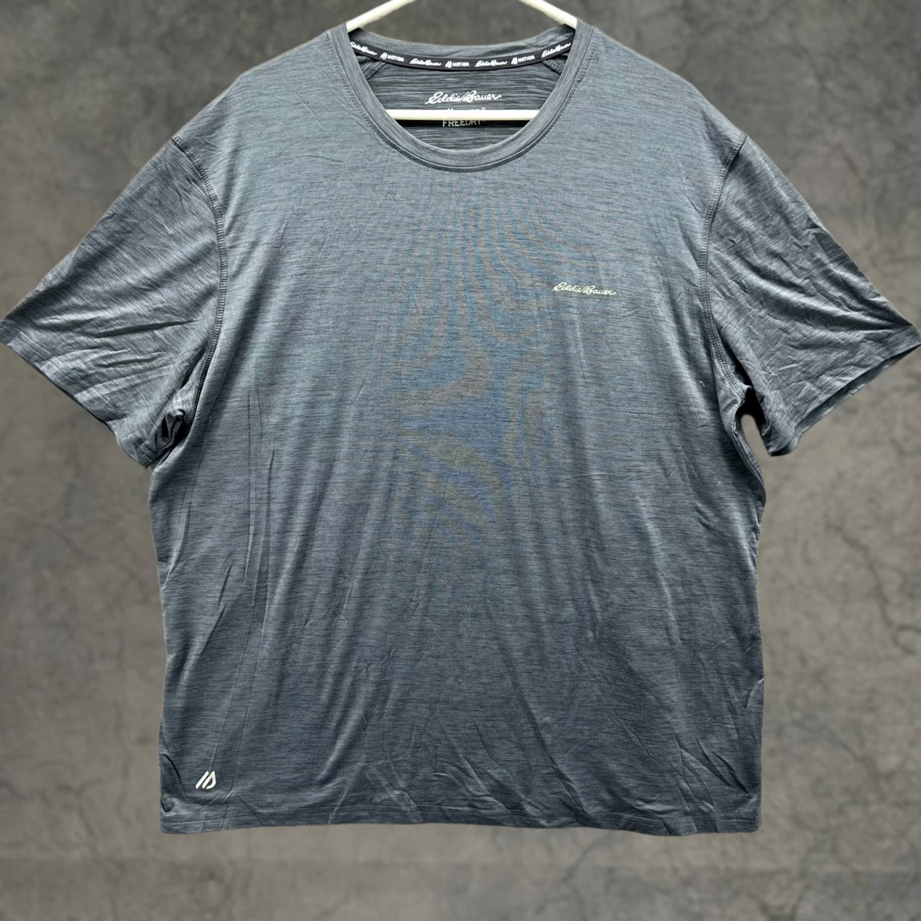 Eddie Bauer VINTAGE not included; Eddie Bauer Shirt Men XL Gray Cotton Crewneck Short Sleeve Logo All Seasons IT IS NOT A VINTAGE item; adjust accordingly Size US XL / EU 56 / 4 - 1 Thumbnail