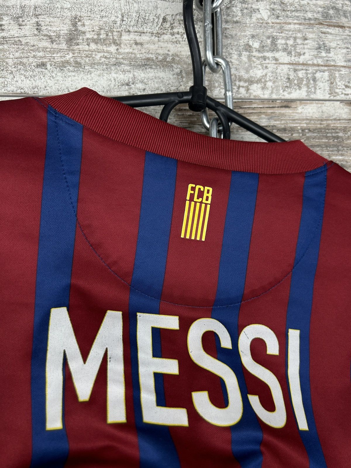 Vintage Mens Vintage Nike FC Barcelona Messi 10 Jersey T-shirt tee Size US XL / EU 56 / 4 - 21 Thumbnail