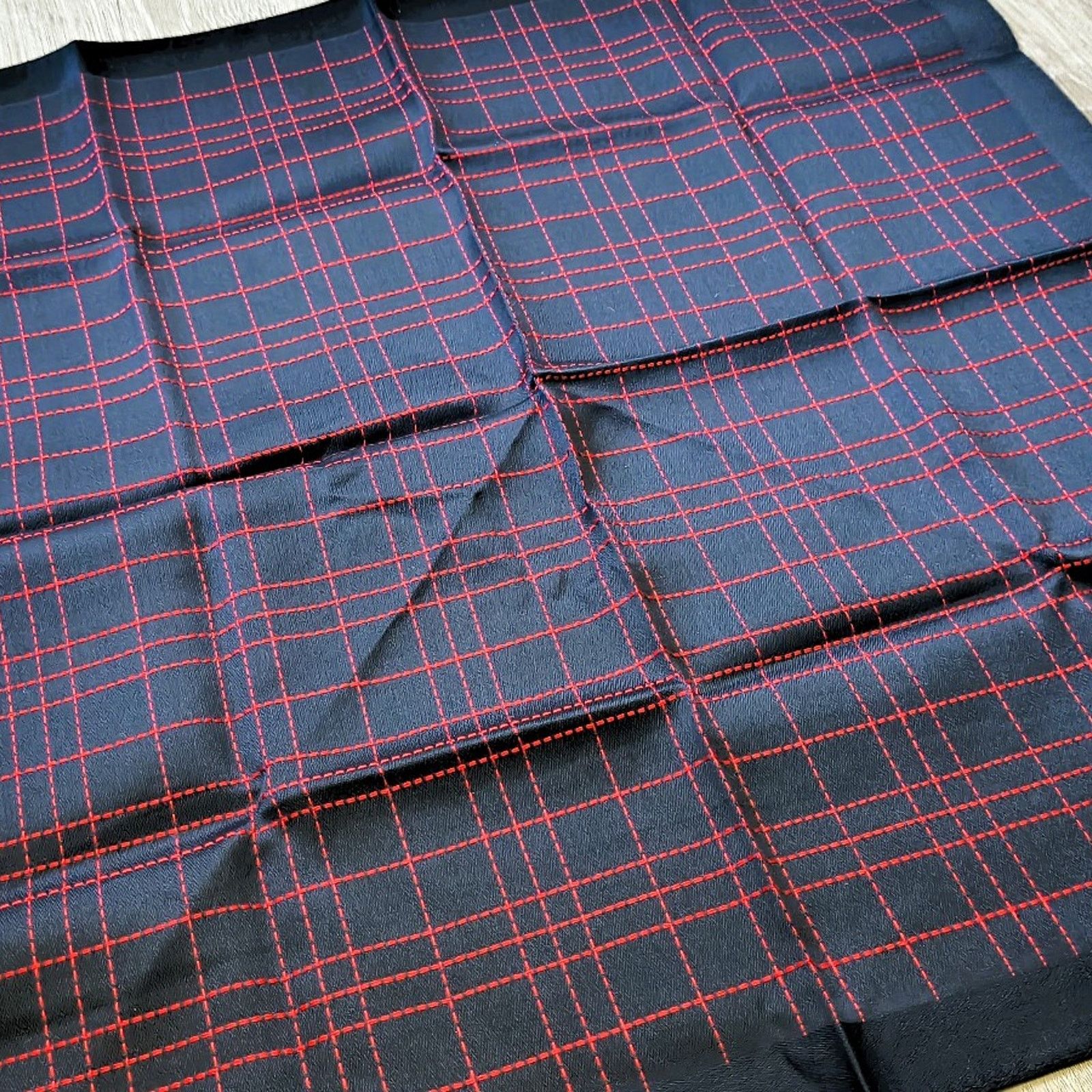 Burberry ✨ NEW RARE - Burberry Handkerchief [50cm x 50cm] Size ONE SIZE - 6 Thumbnail