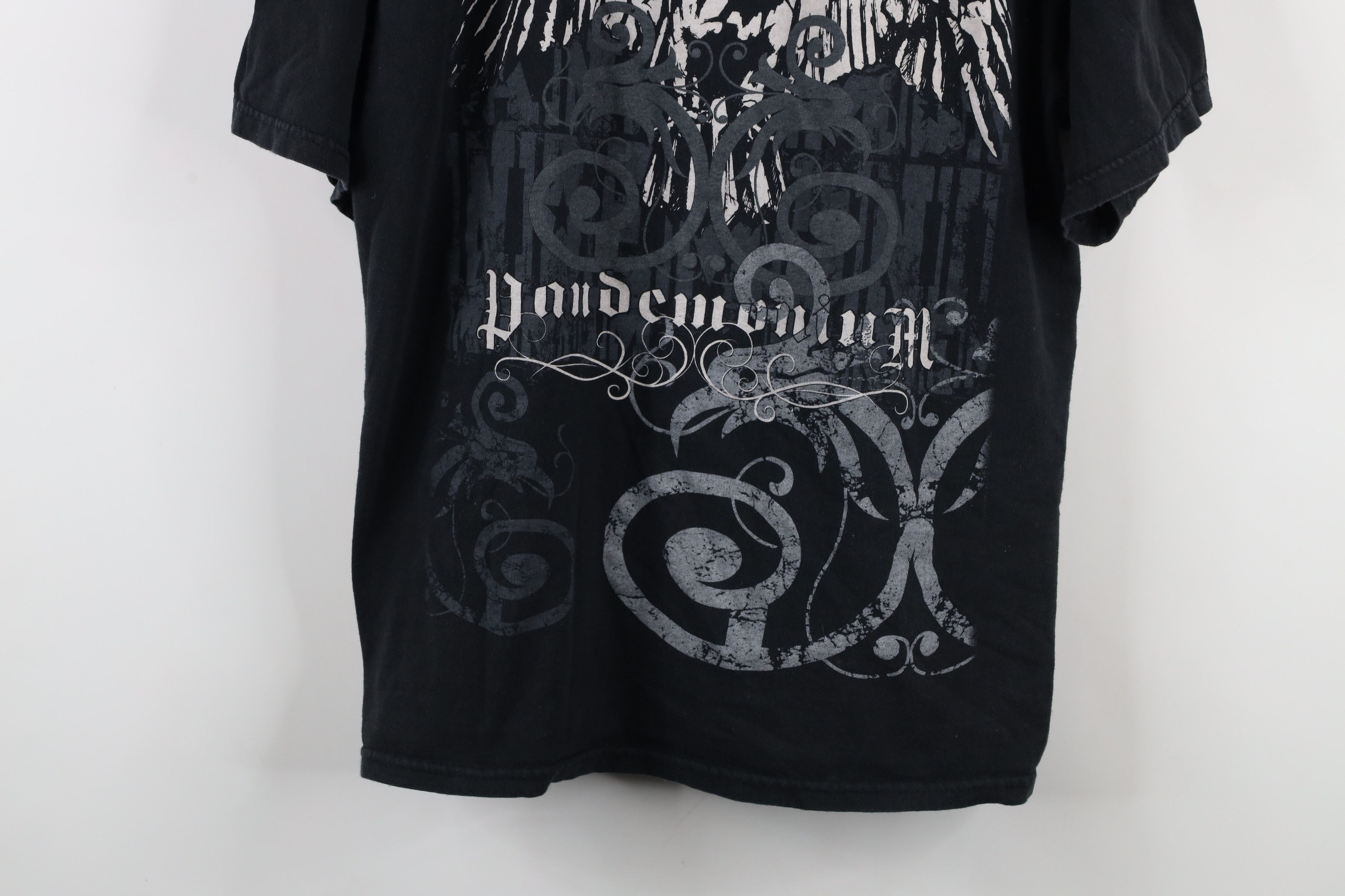 Vintage Vintage 90s Y2K Streetwear Tribal UFC MMA Fighting T-Shirt Size US XL / EU 56 / 4 - 3 Thumbnail