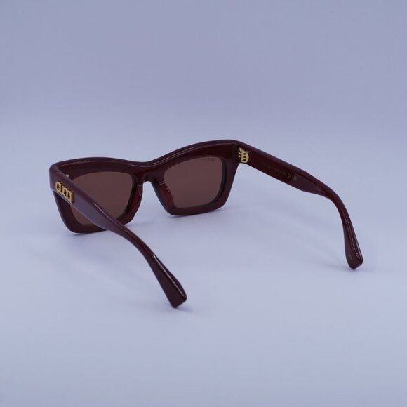 Gucci Gucci GG1773SA 002 Sunglasses Burgundy Cay Eye Frame Size ONE SIZE - 7 Thumbnail