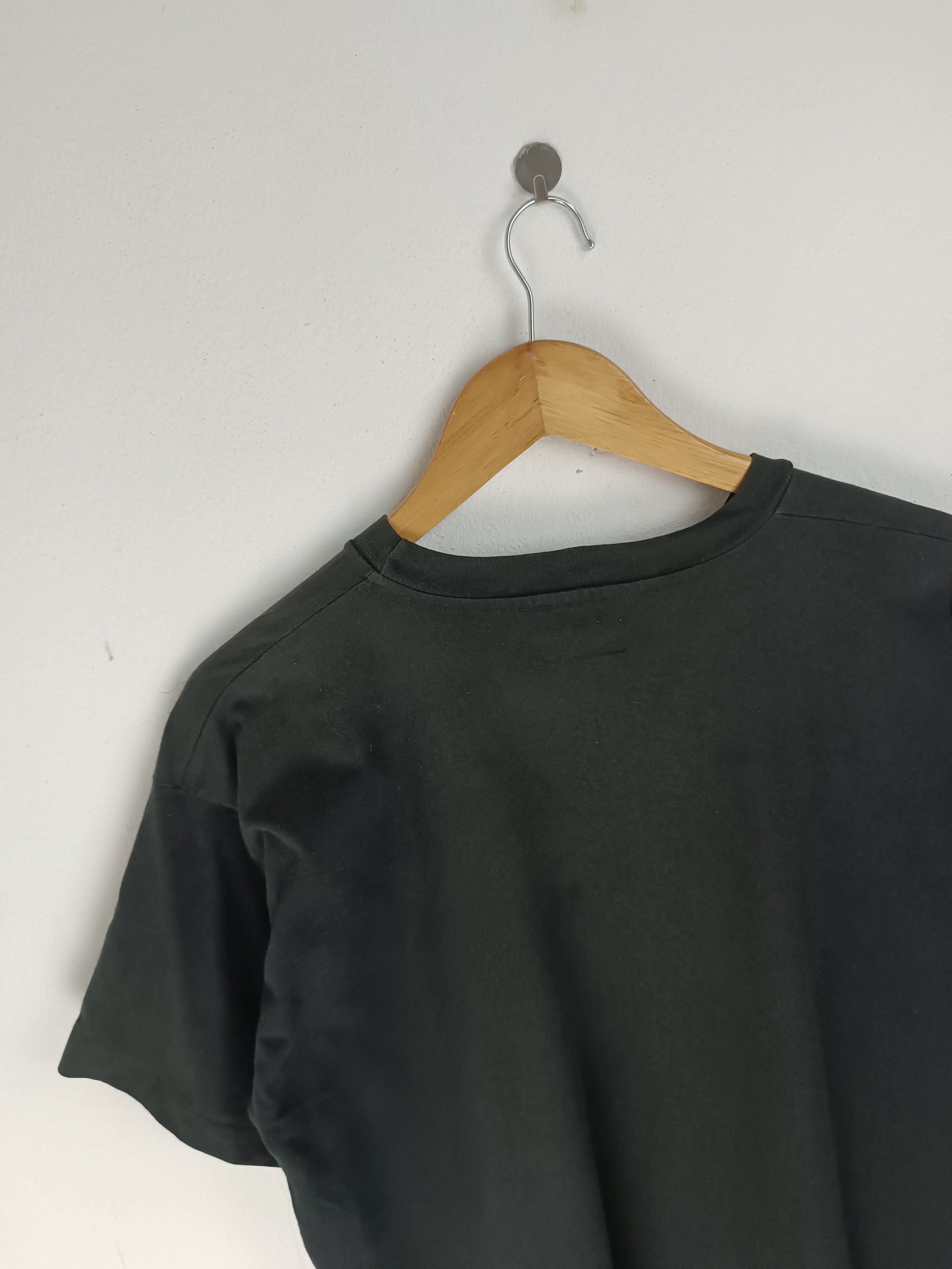 agnes b. VINTAGE 90'S AGNES B. SMALL LOGO SINGLE STITCH VERY RARE TEE Size US XL / EU 56 / 4 - 11 Thumbnail