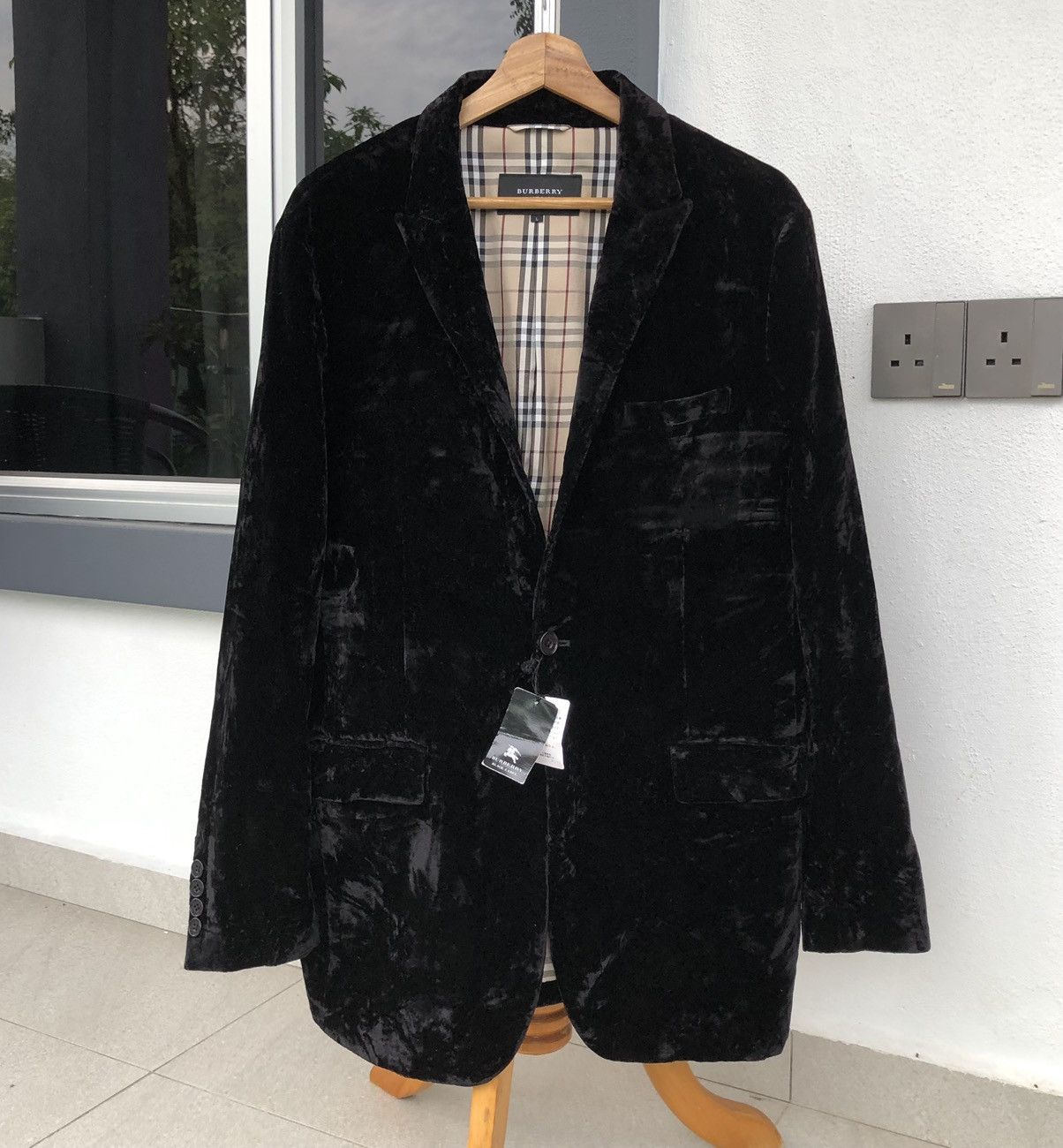 Burberry Burberry Black Label Velvet Lined Novacheck Blazer/Jacket Size US L / EU 52-54 / 3 - 1 Thumbnail