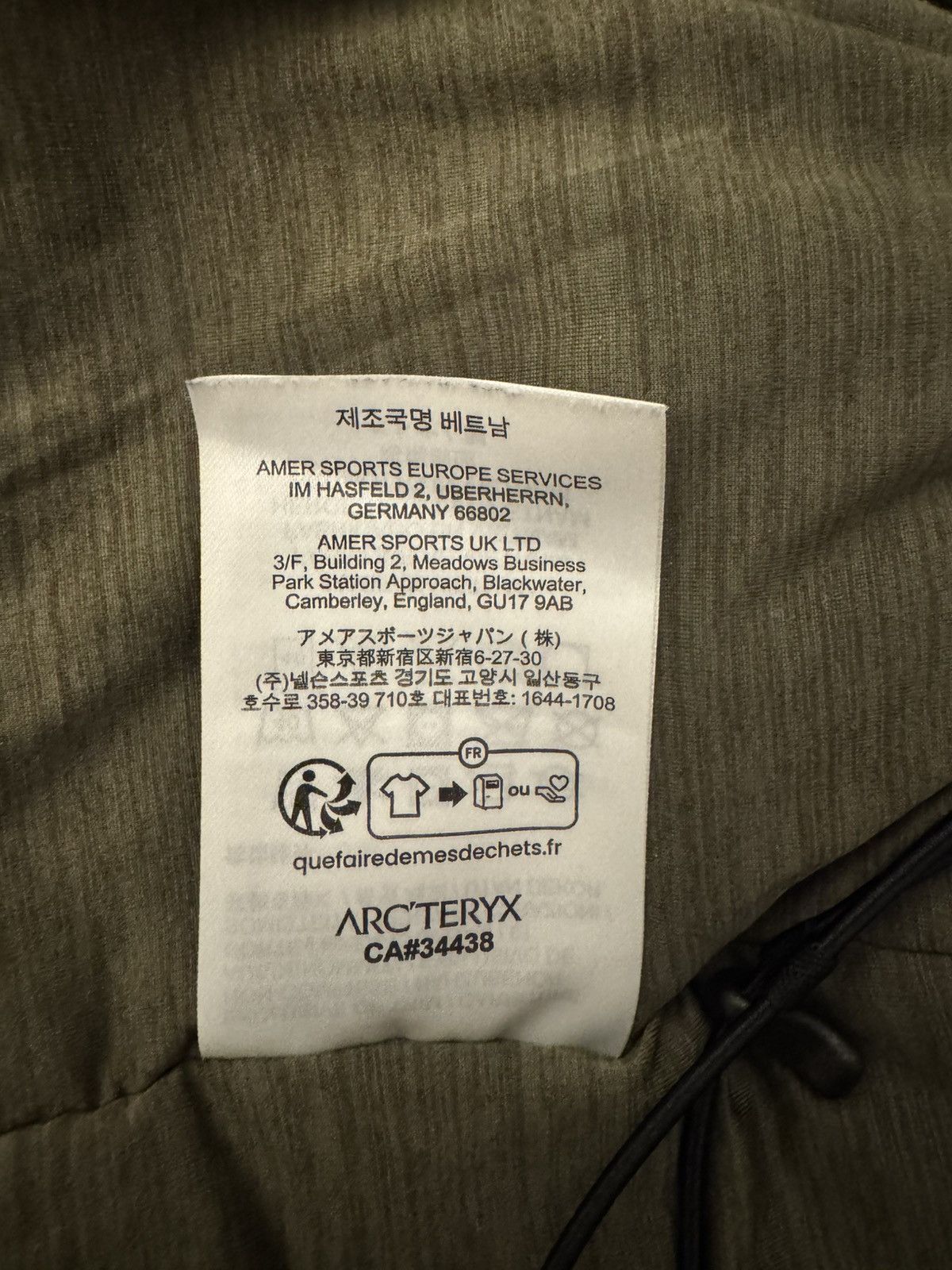 Arc'teryx Arcteryx Epsilon Jacket - Large - New Size US M / EU 48-50 / 2 - 6 Thumbnail