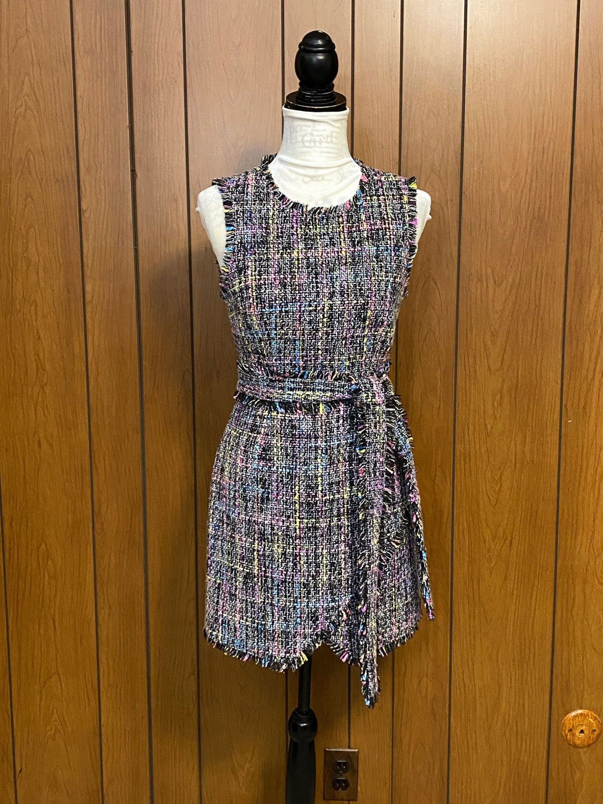Cinq a Sept Cinq à Sept Rochelle Belted Tweed Minidress size 8 Size M / US 6-8 / IT 42-44 - 1 Thumbnail
